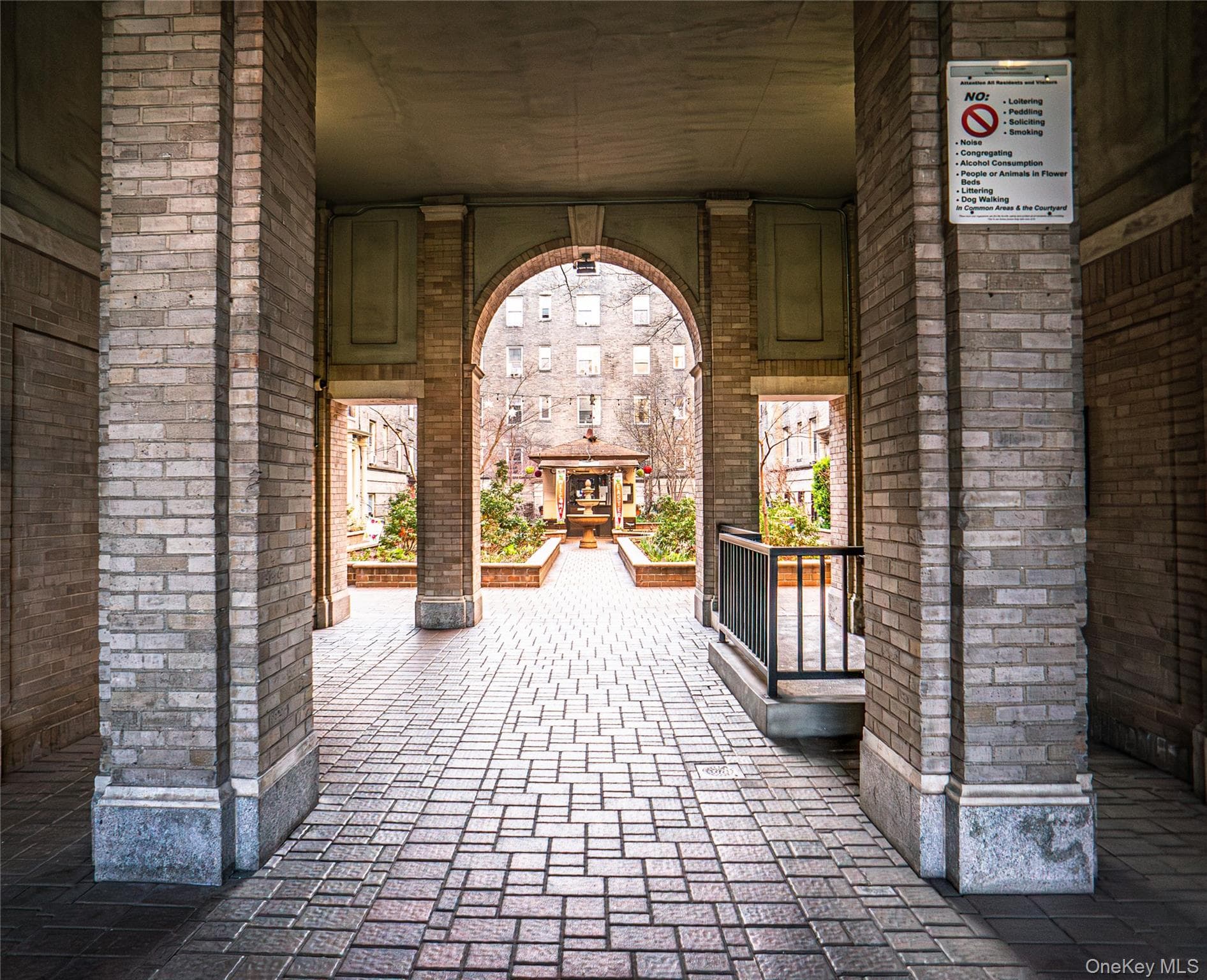 45-08 40th St Unit: C44 thumbnail 6