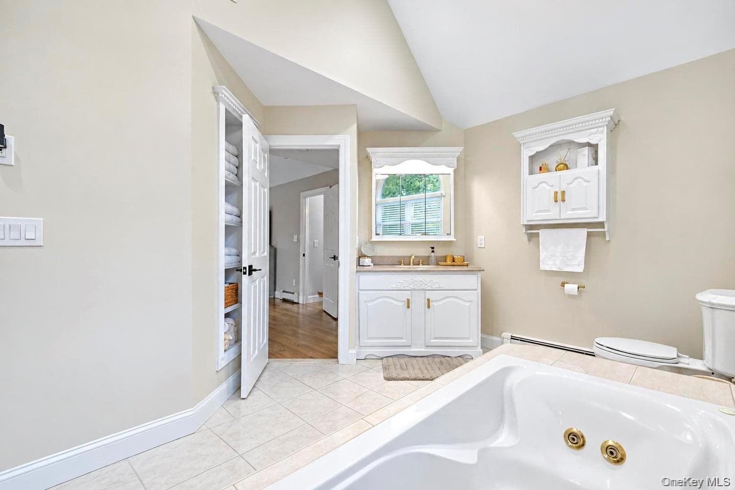 15 Hillcrest Avenue thumbnail 28