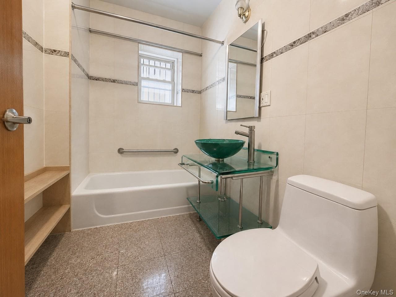 5308 90th Street Unit: 1B thumbnail 6