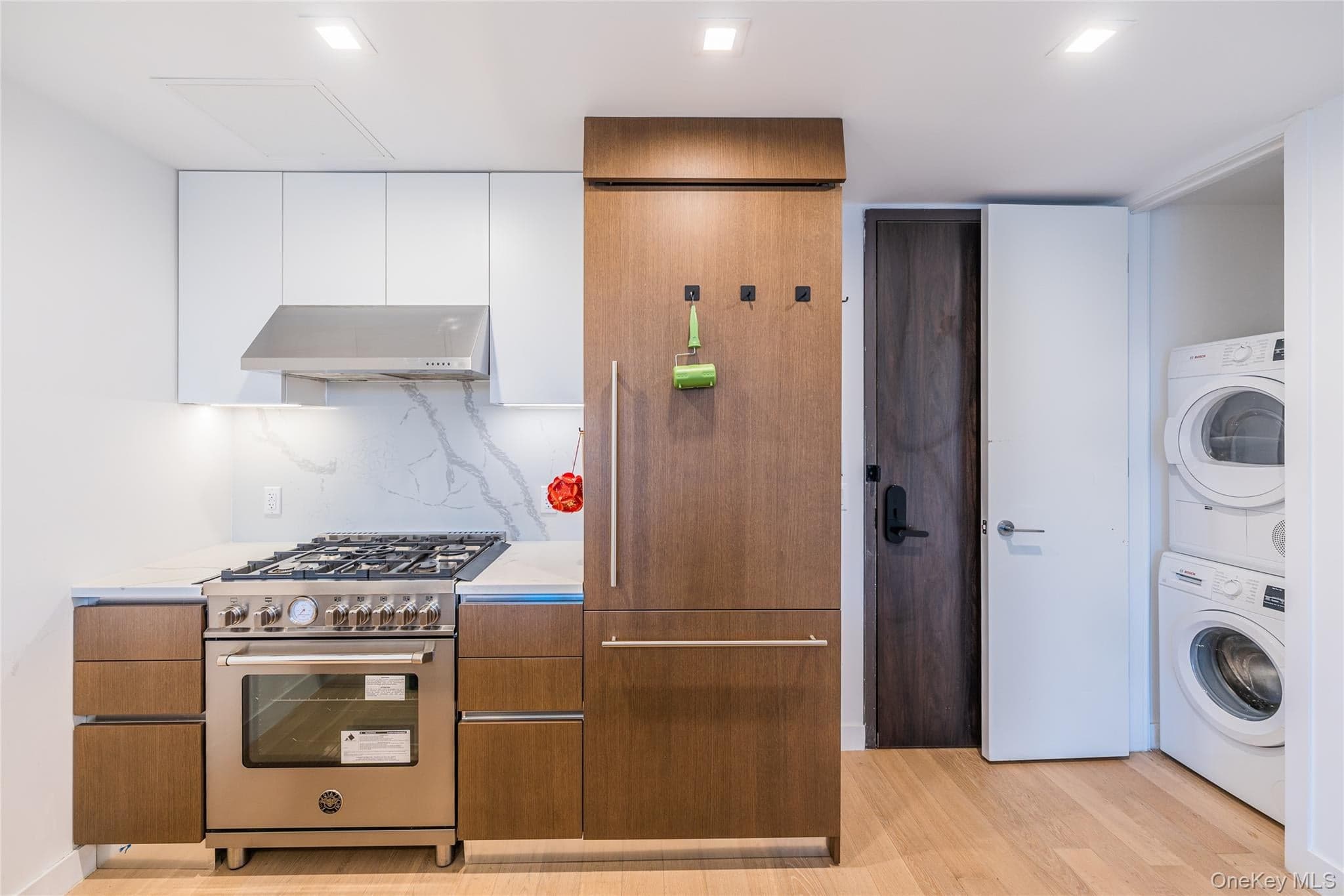 33-66 Farrington Street Unit: 8F thumbnail 11