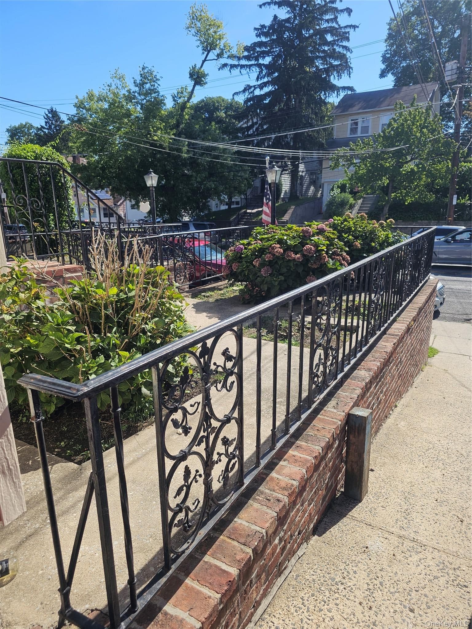 597 Kimball Avenue thumbnail 3