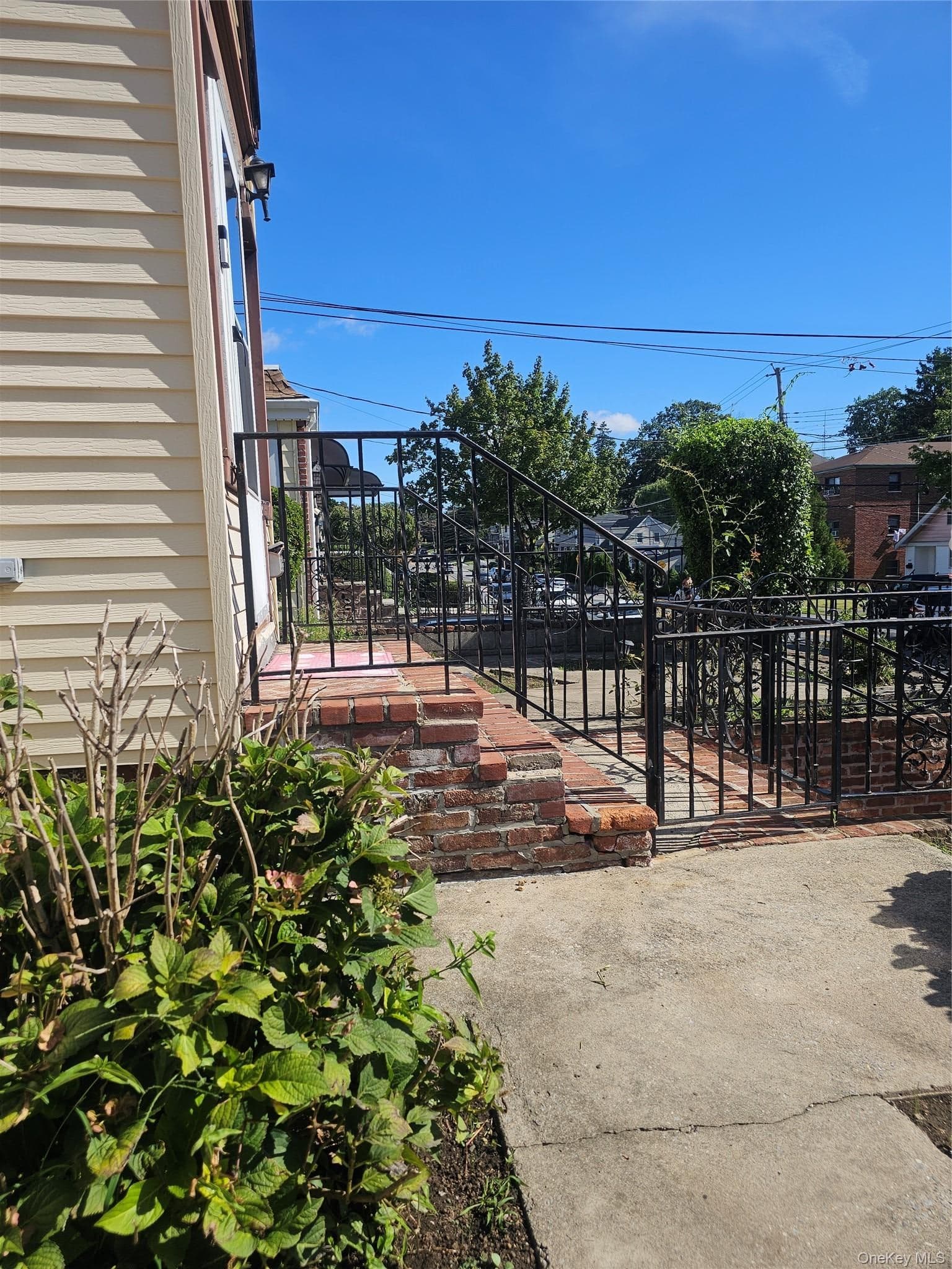 597 Kimball Avenue thumbnail 18