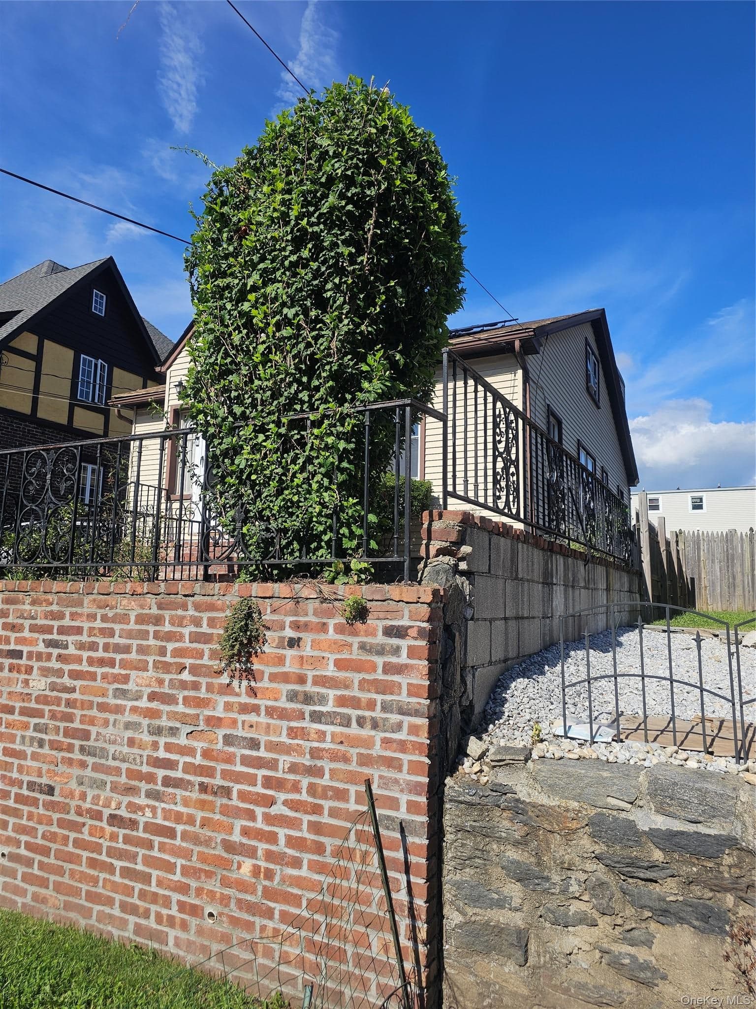 597 Kimball Avenue thumbnail 20