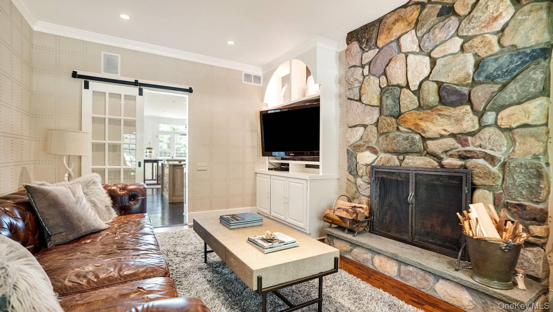 329 Georgica Road thumbnail 21