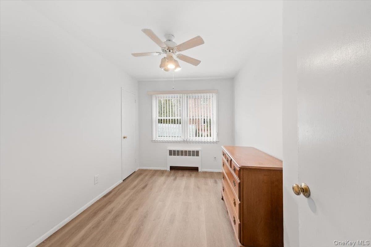 5824 Fieldston Road thumbnail 8
