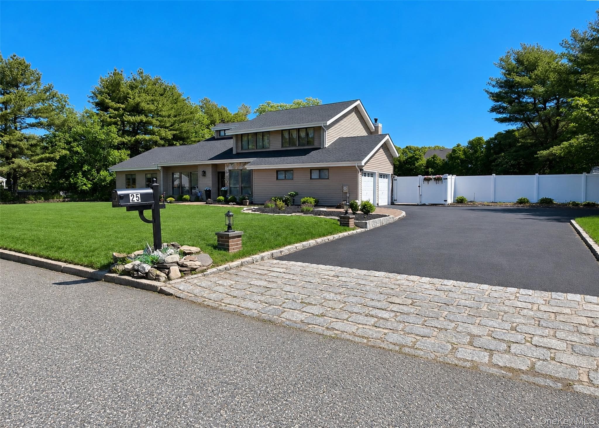25 Vineyard Way thumbnail 3