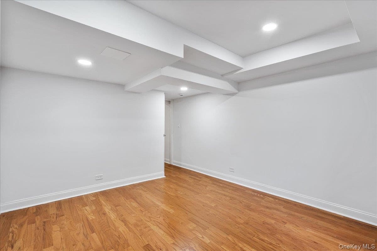 139-15 83rd Avenue Unit: B32 thumbnail 8