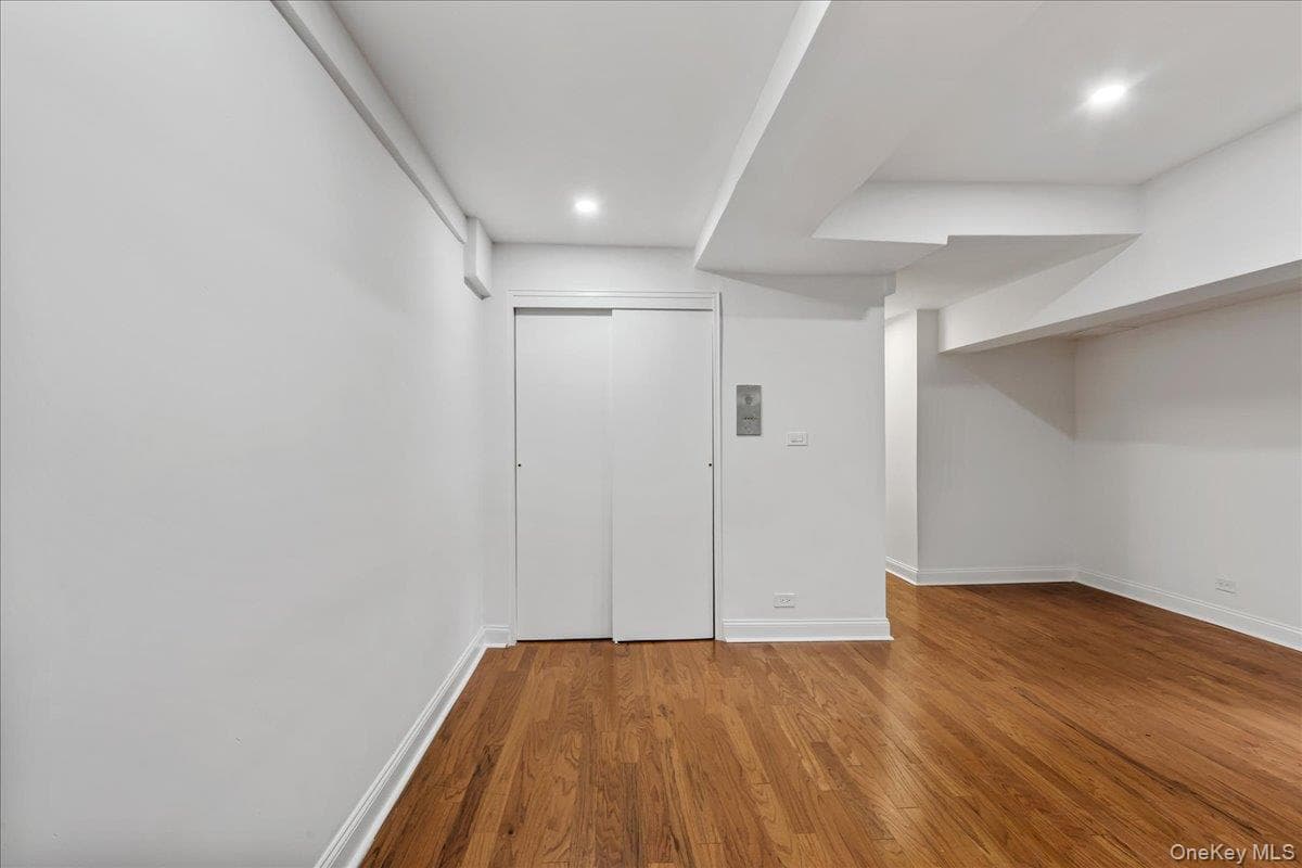 139-15 83rd Avenue Unit: B32 thumbnail 3