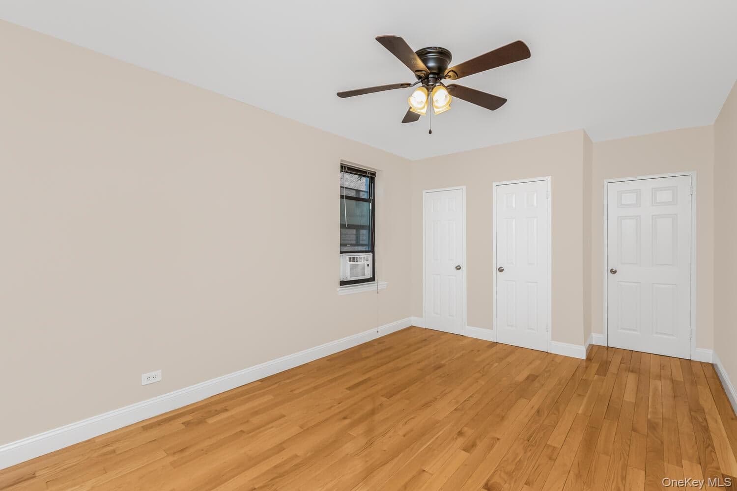 3840 Greystone Ave Unit: 1K thumbnail 8