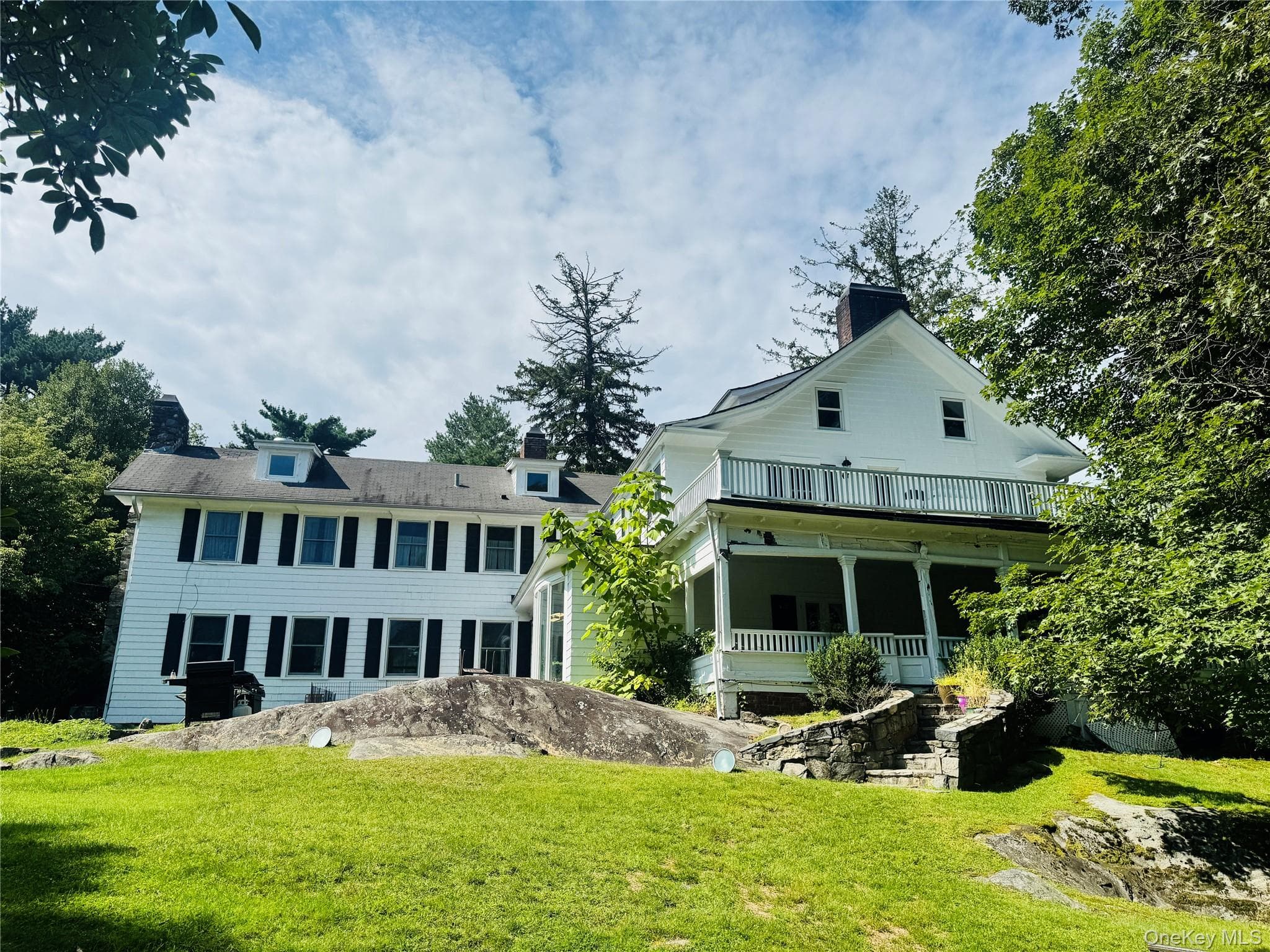 255 Mountain Road thumbnail 4