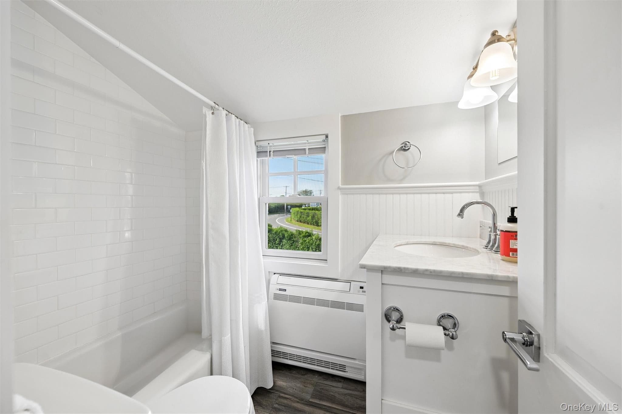 87 Foster Avenue thumbnail 15
