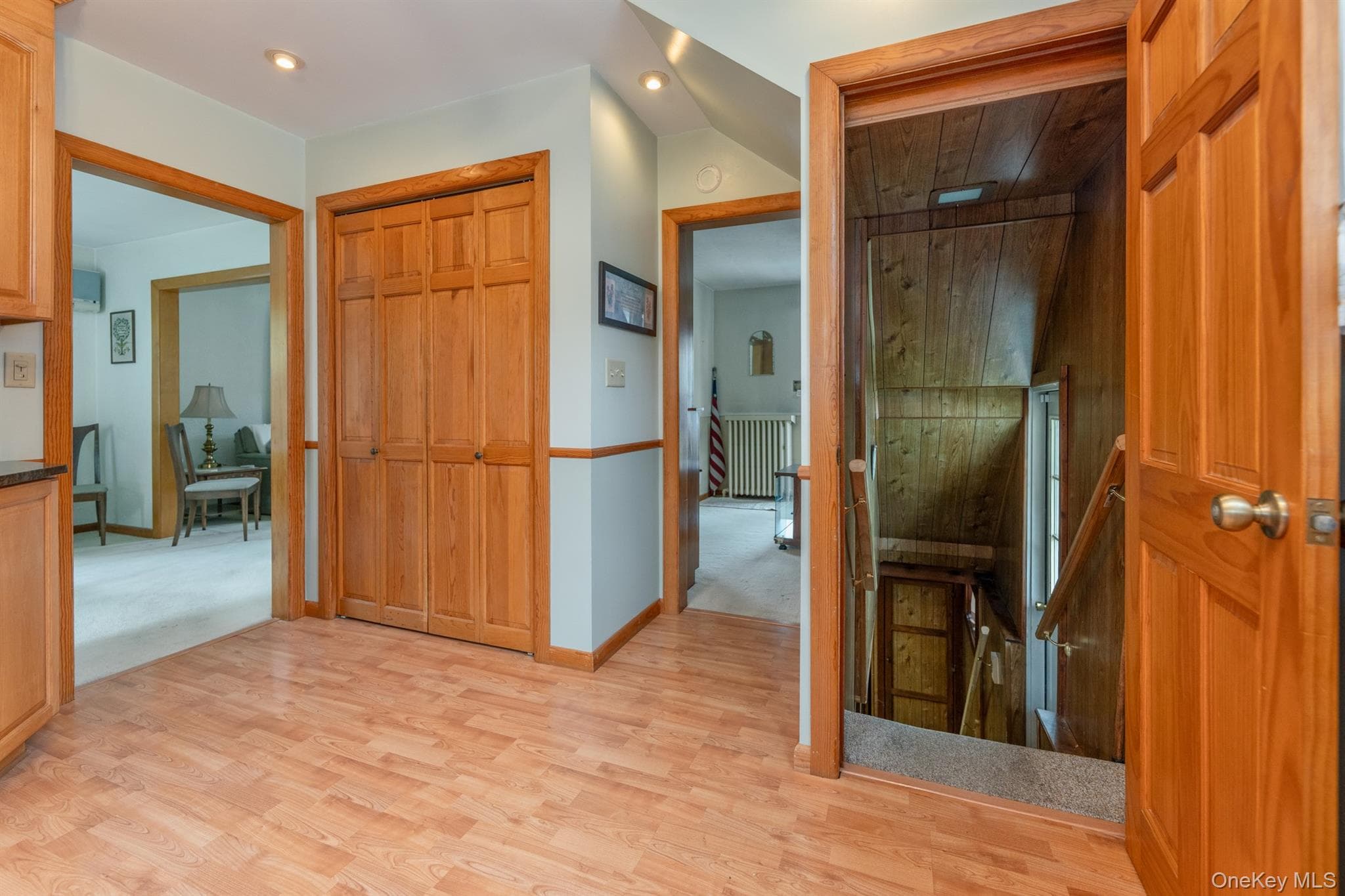 284 Clifton Avenue thumbnail 15