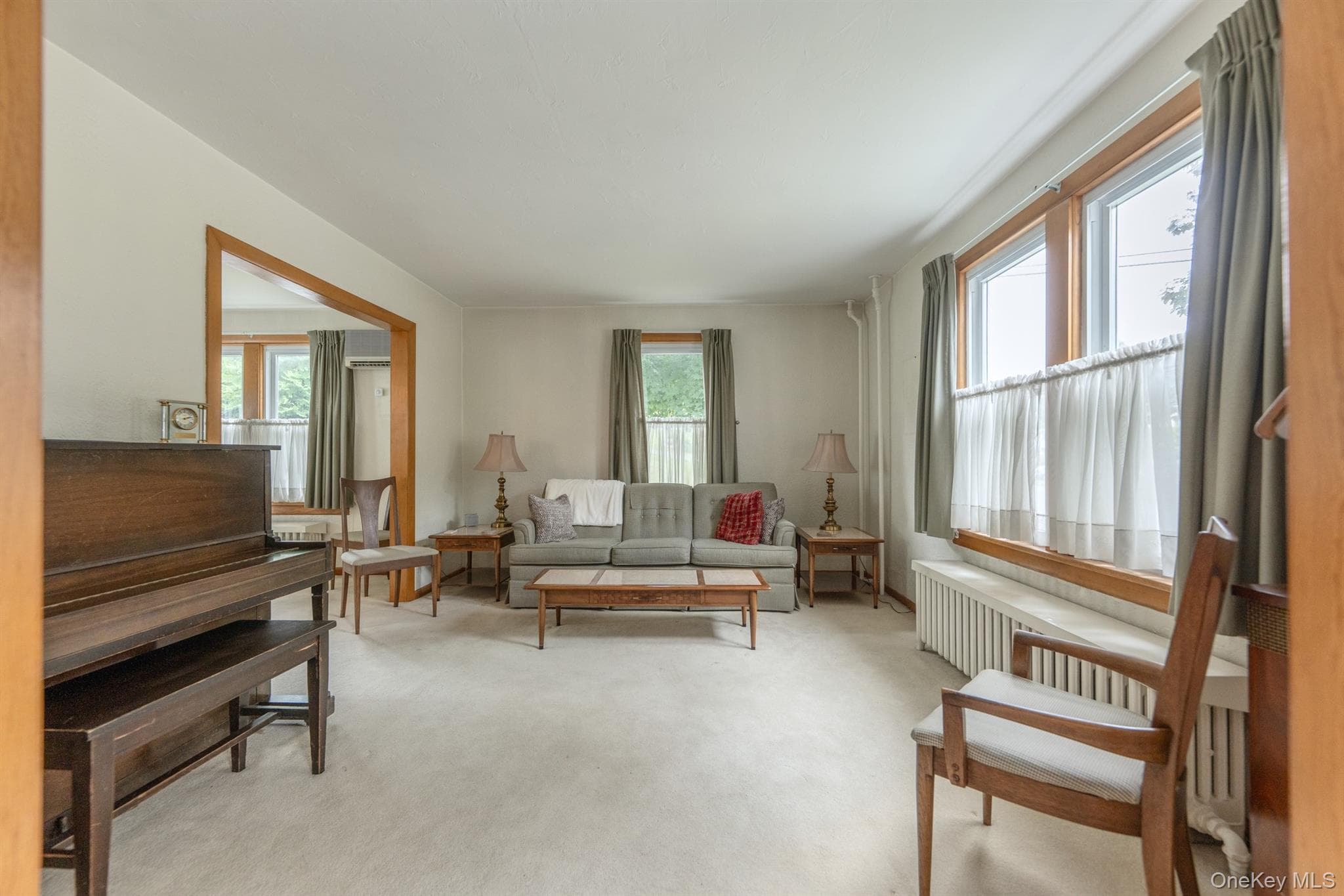 284 Clifton Avenue thumbnail 5