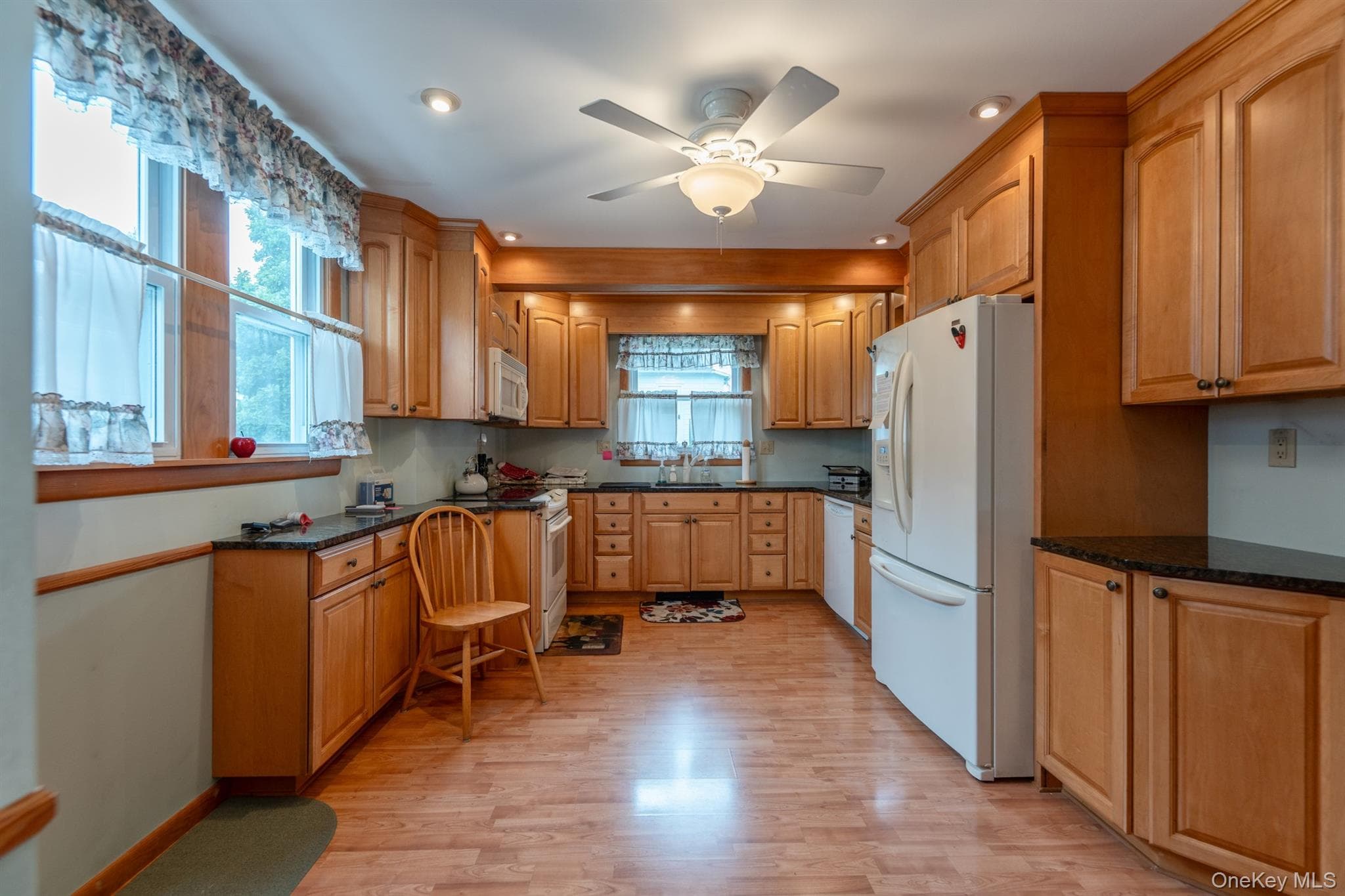 284 Clifton Avenue thumbnail 12