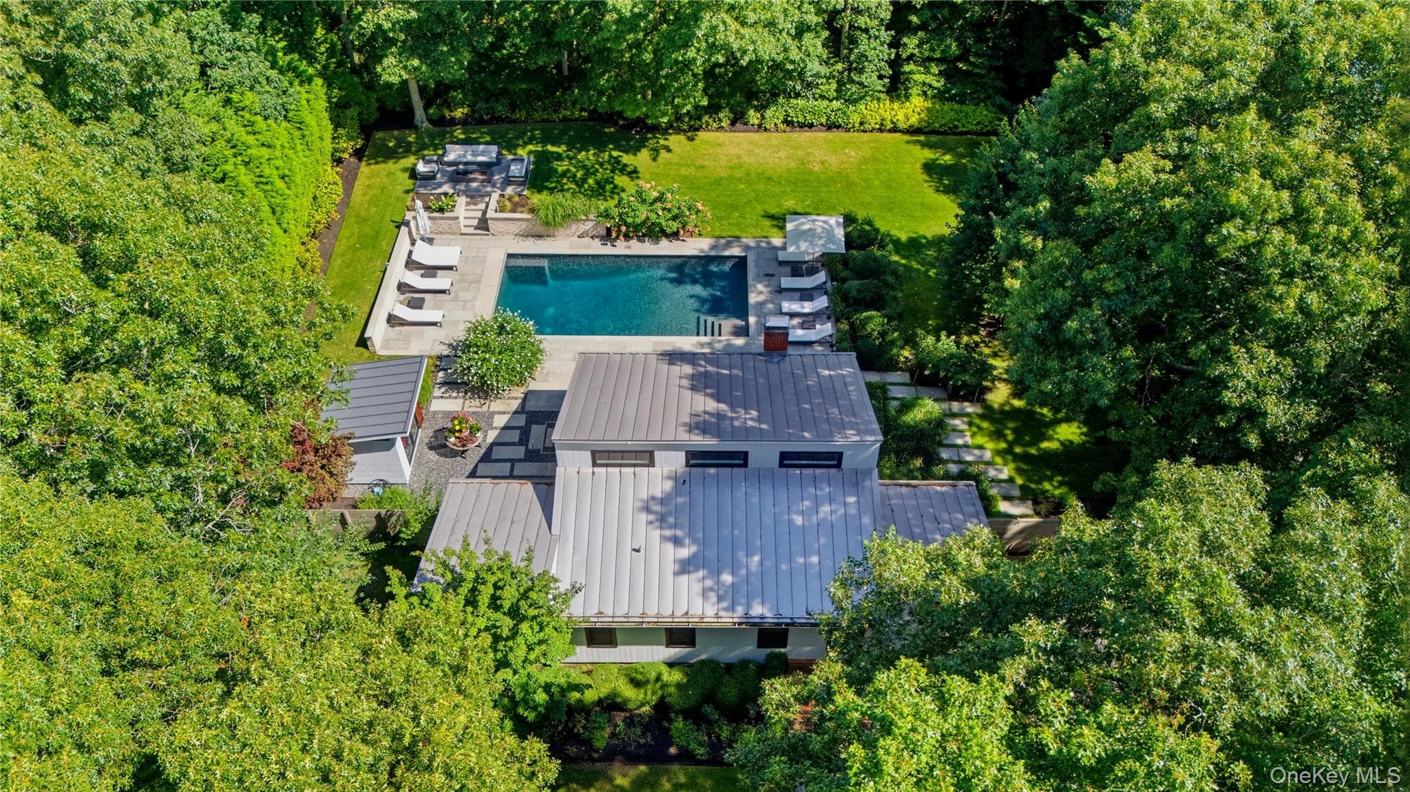 12 Surrey Court thumbnail 29