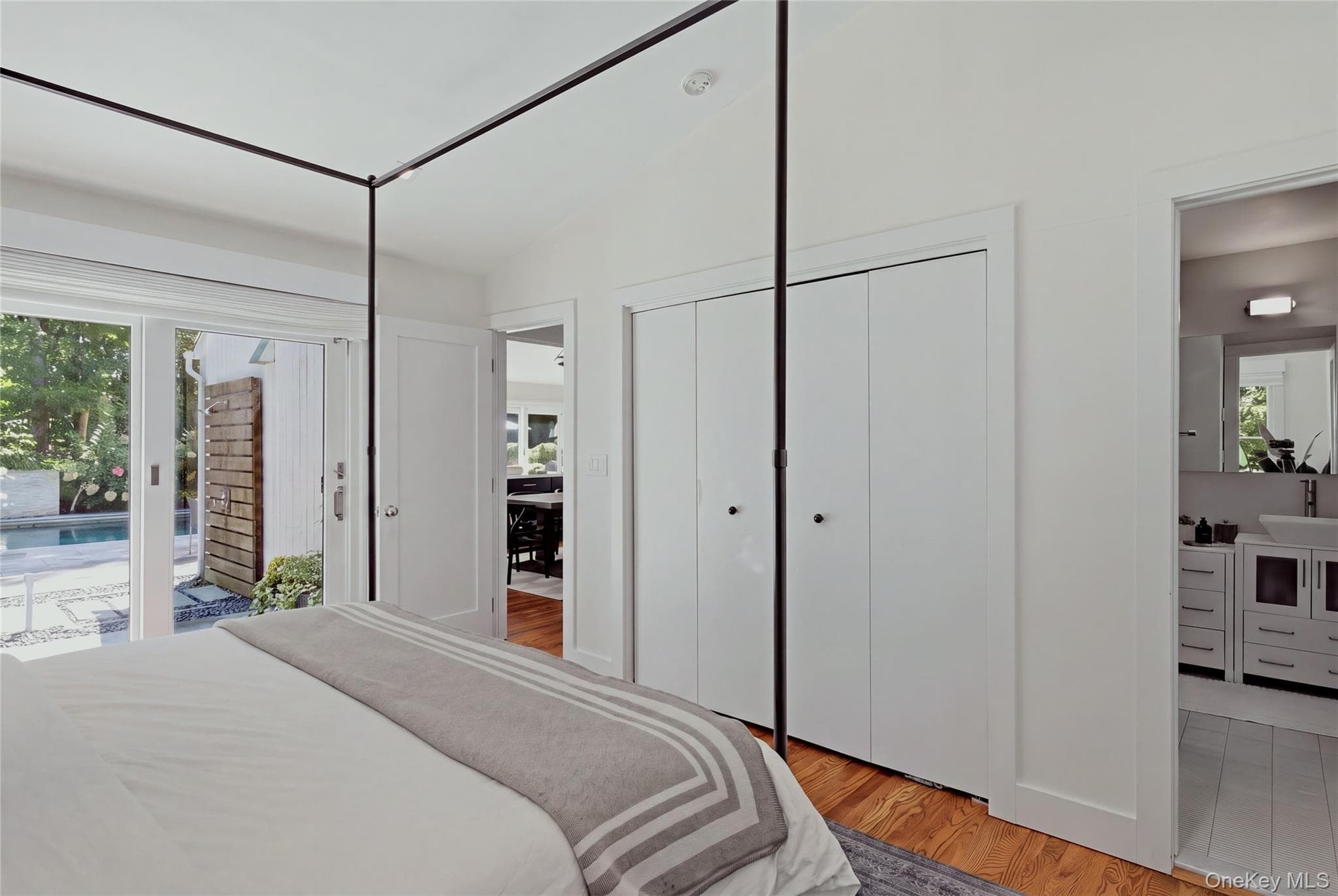 12 Surrey Court thumbnail 12