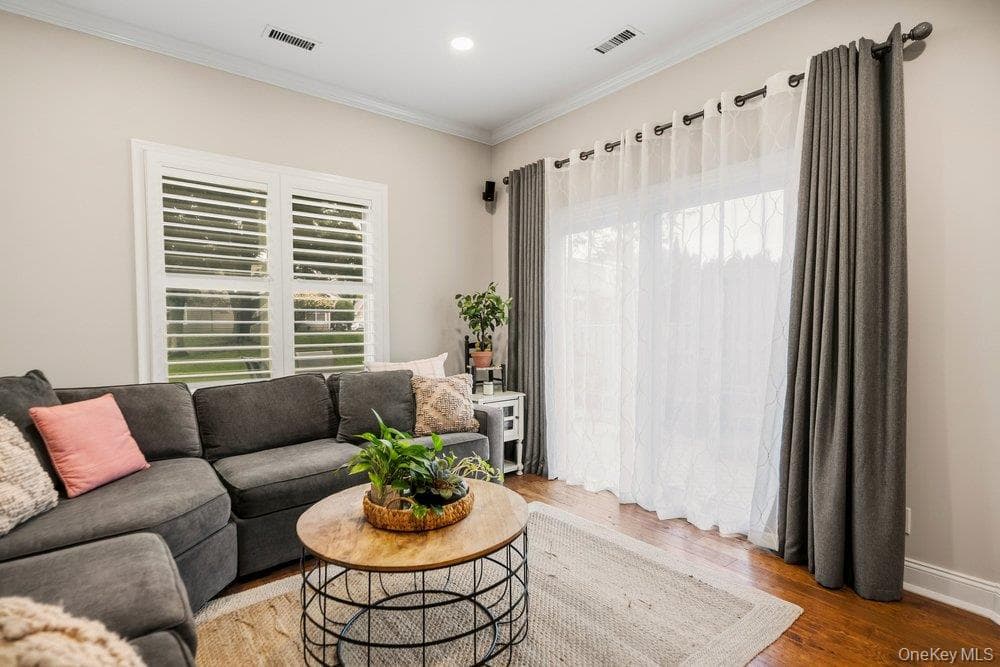 840 Birchwood Park Drive thumbnail 14