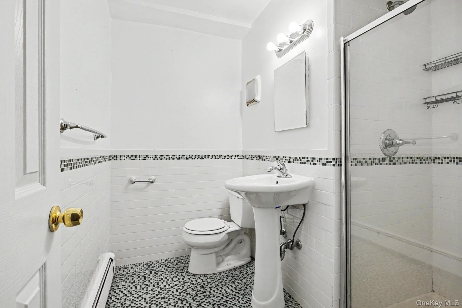 4618 Arlington Avenue thumbnail 7