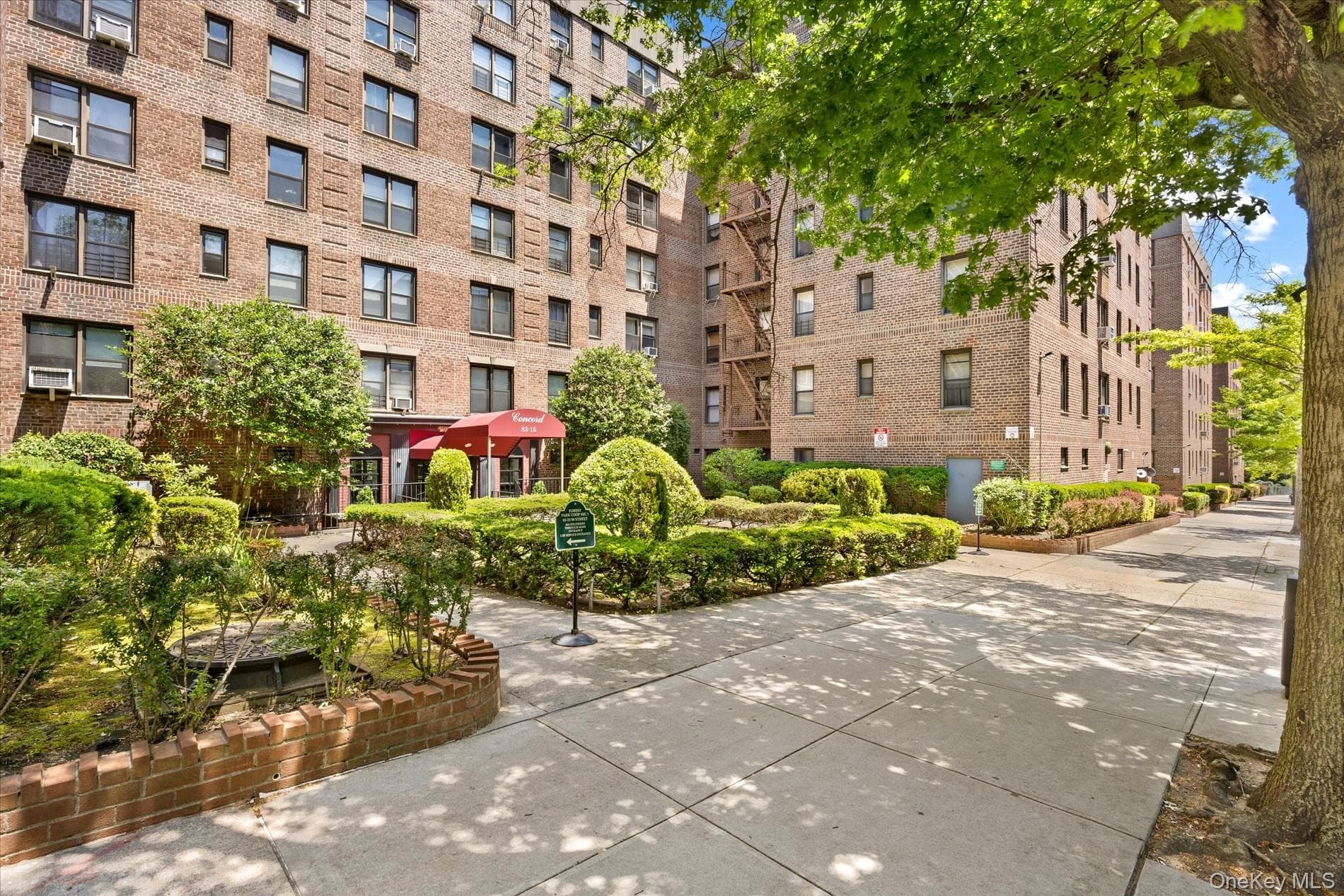 83-15 98th Street Unit: 5T, Woodhaven