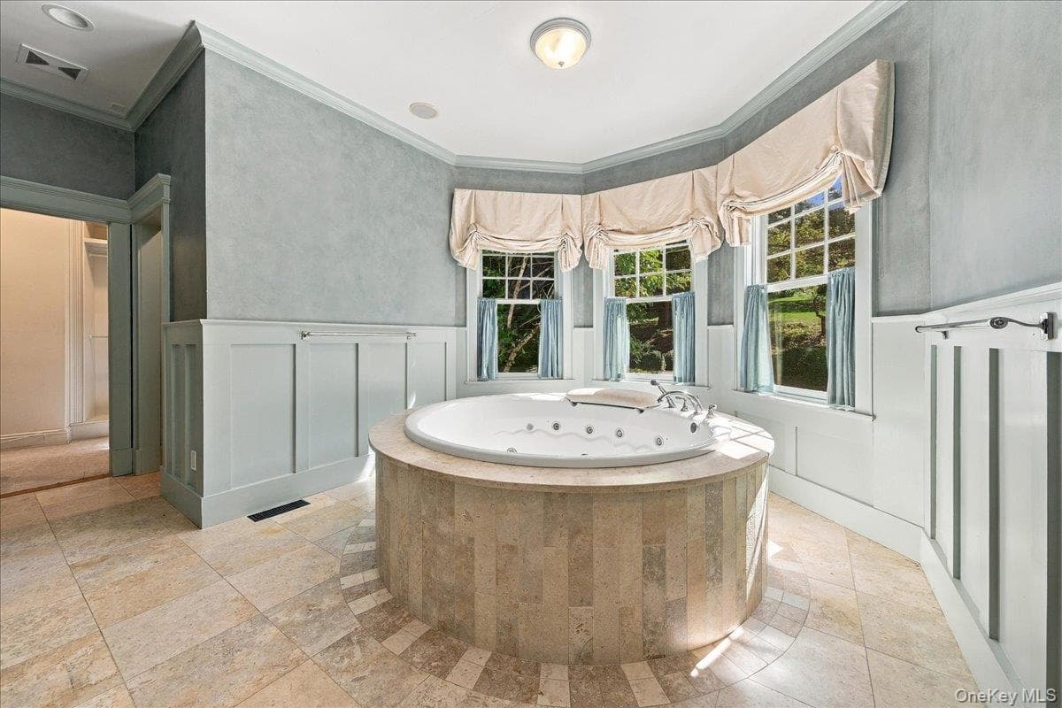 382 Pine Brook Road thumbnail 19