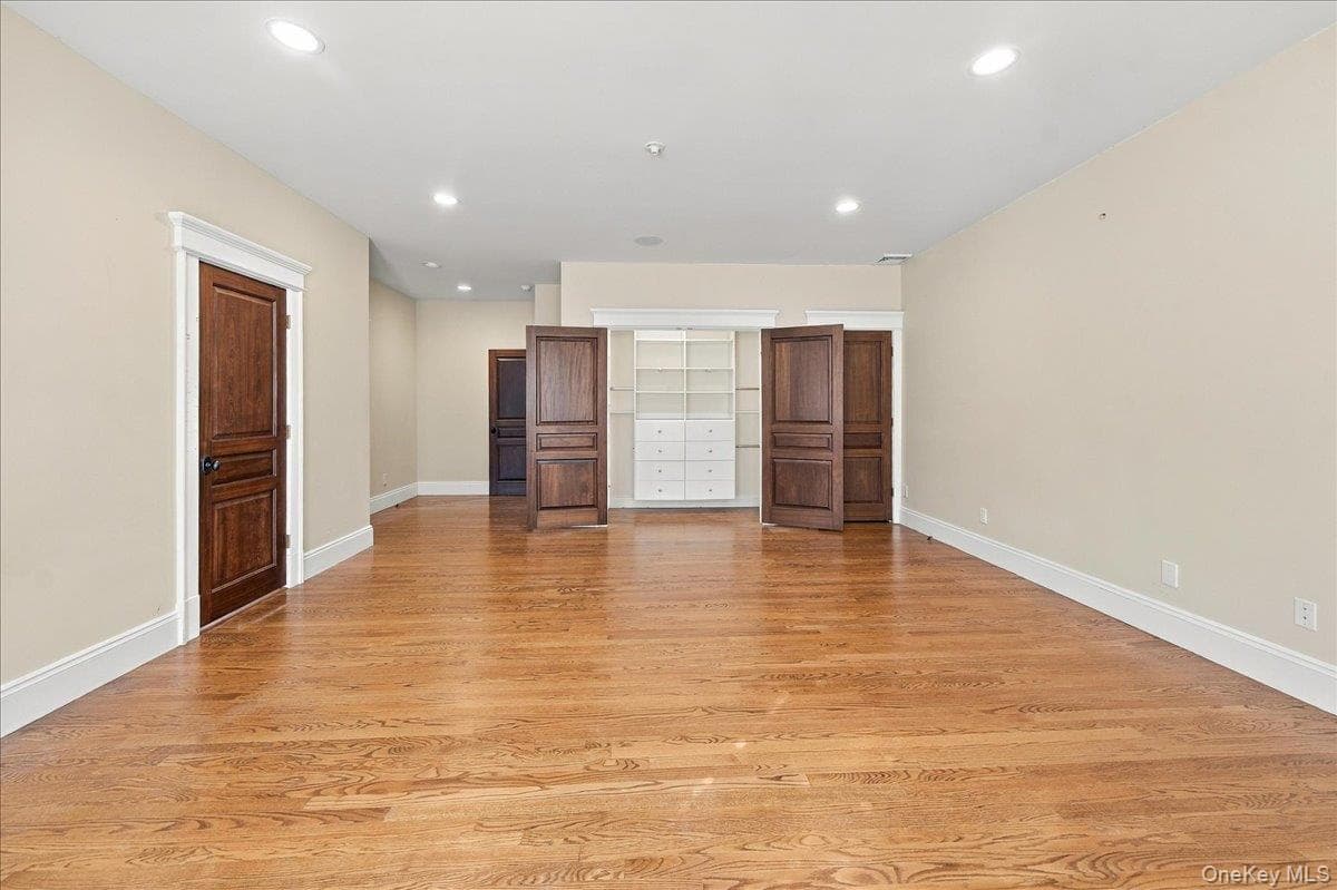 382 Pine Brook Road thumbnail 31