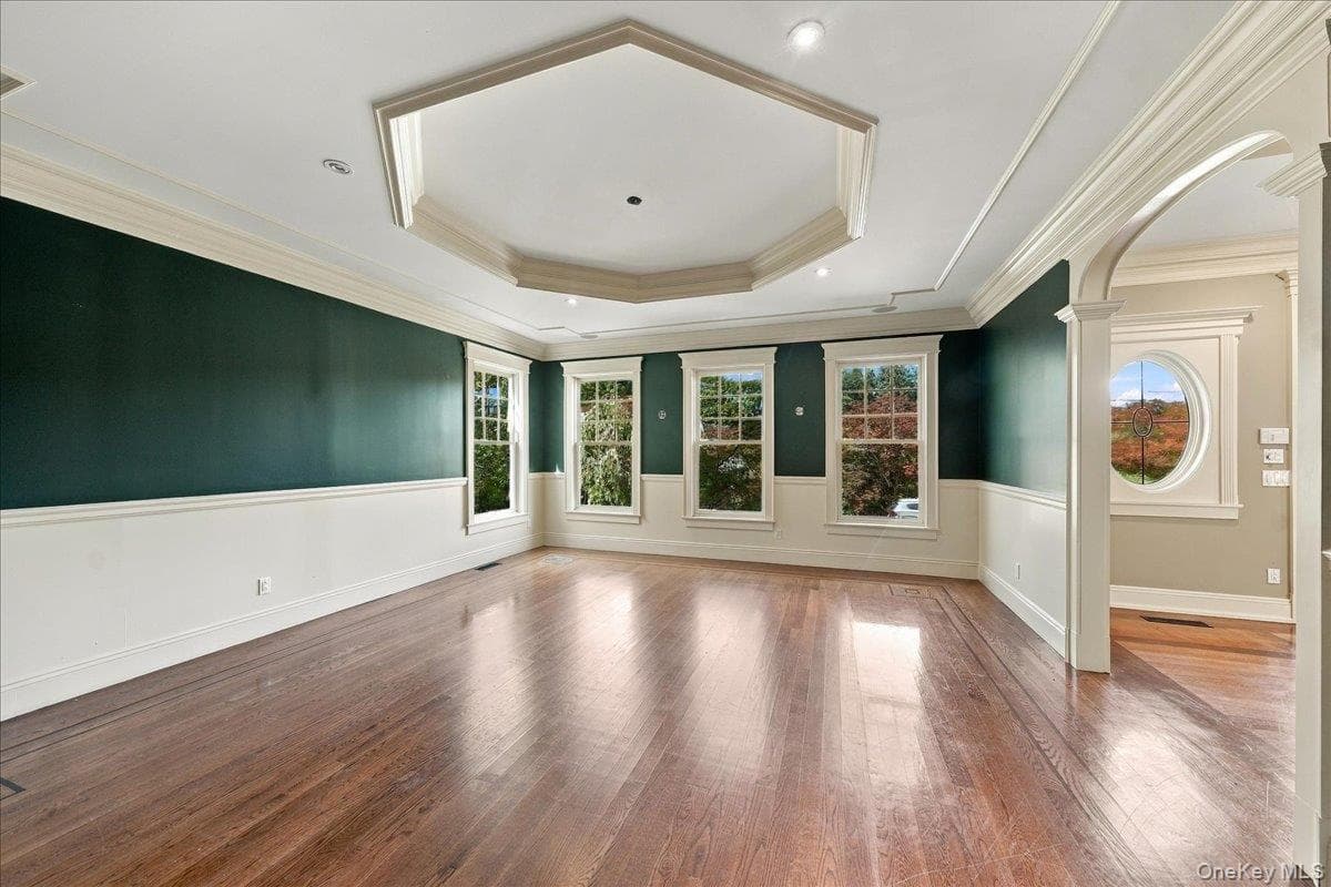 382 Pine Brook Road thumbnail 4