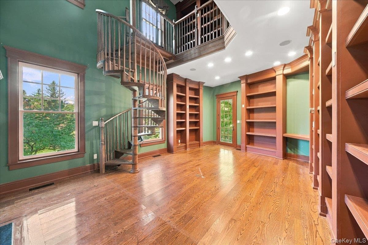 382 Pine Brook Road thumbnail 24