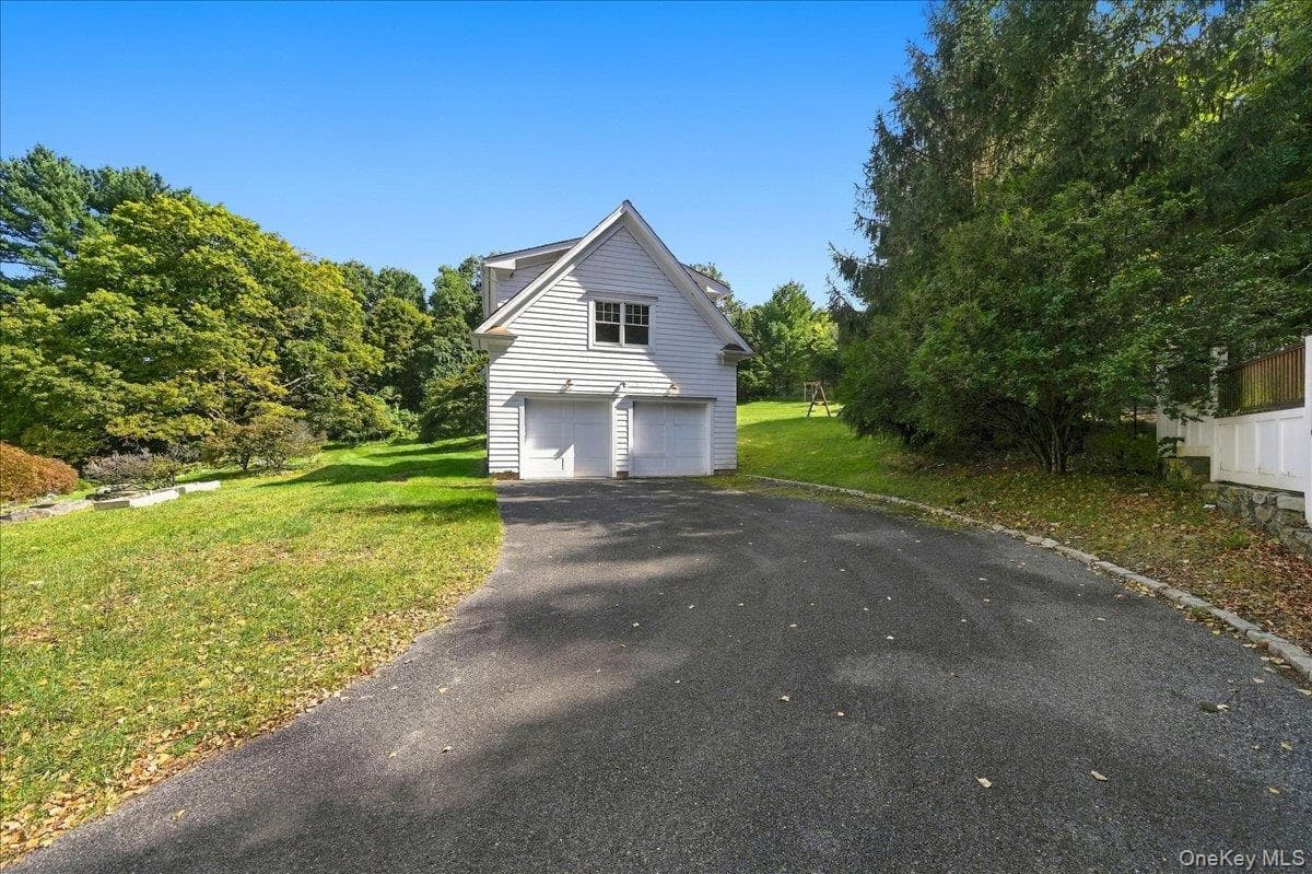 382 Pine Brook Road thumbnail 45