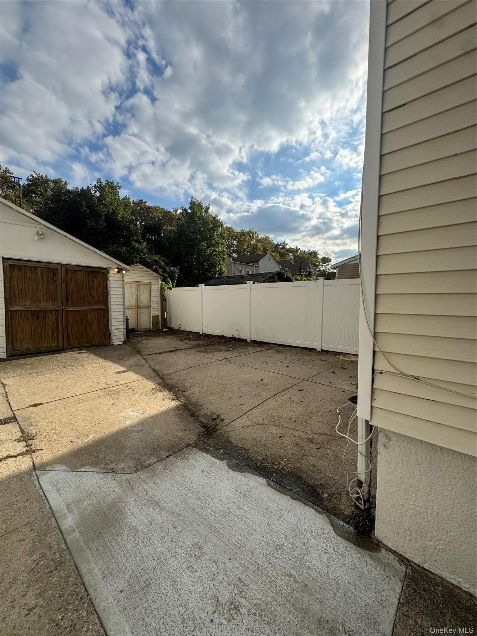 10440 89th Avenue thumbnail 21
