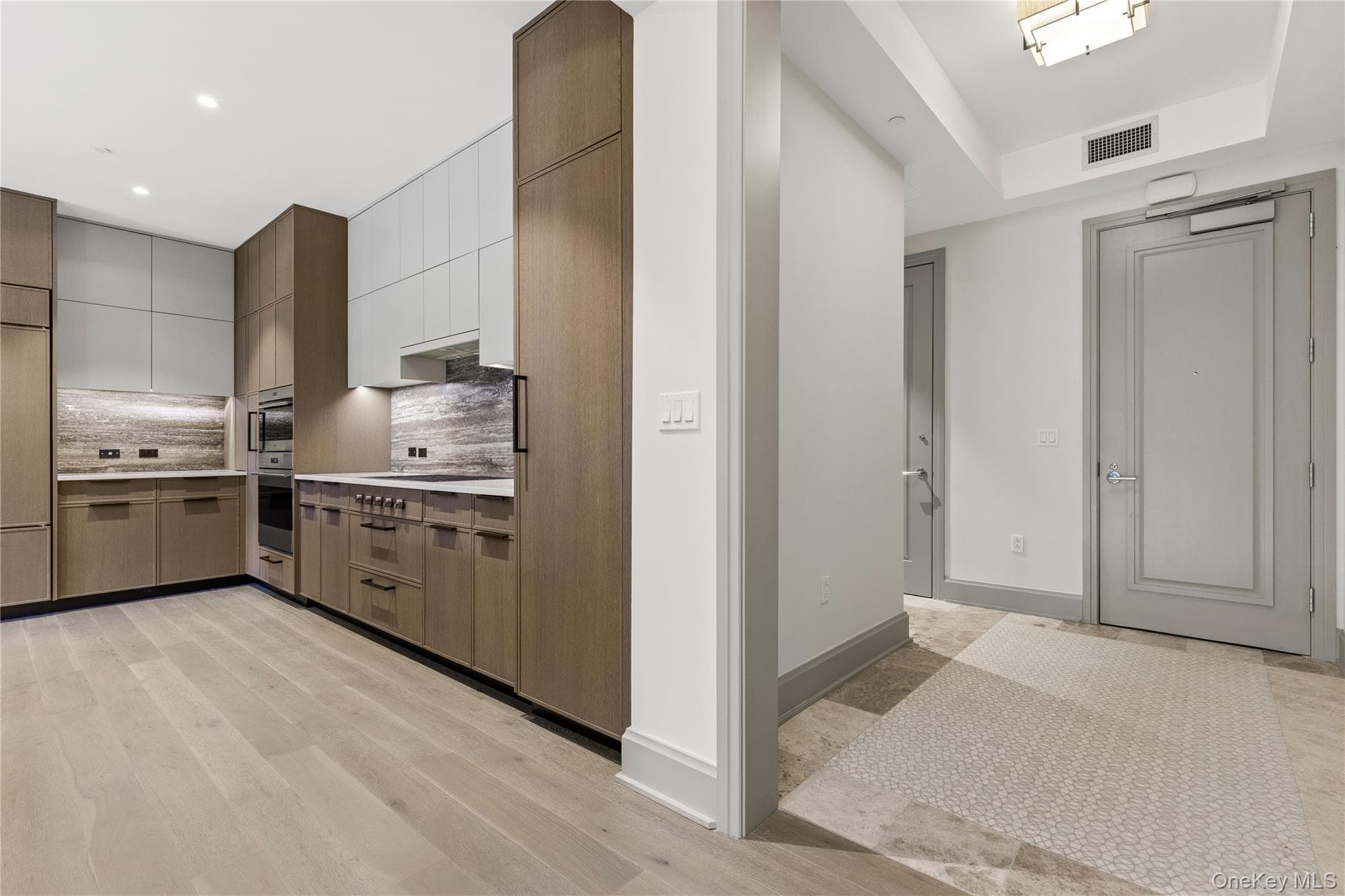 120 Old Post Road Unit: C107 thumbnail 4
