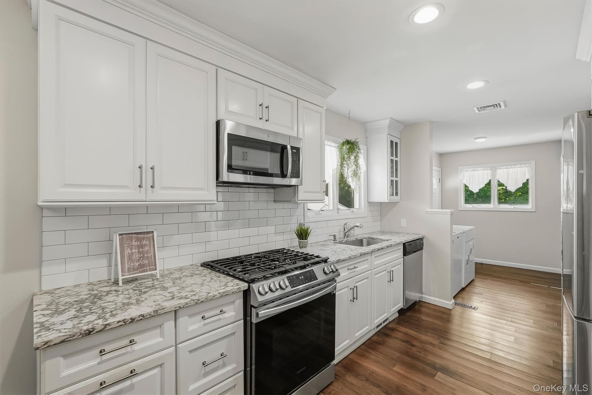 72 Eastview Drive thumbnail 15