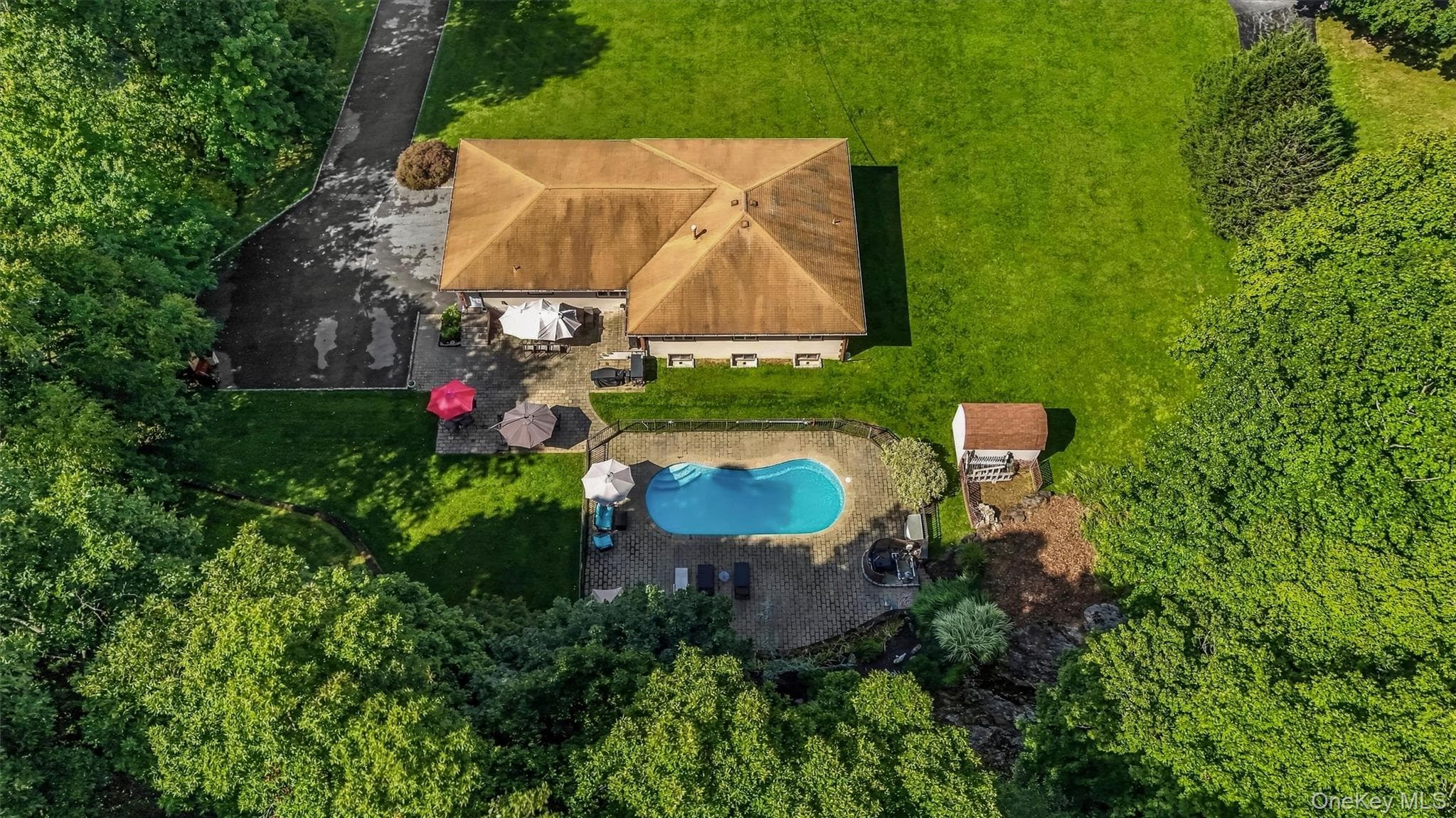 72 Eastview Drive thumbnail 46