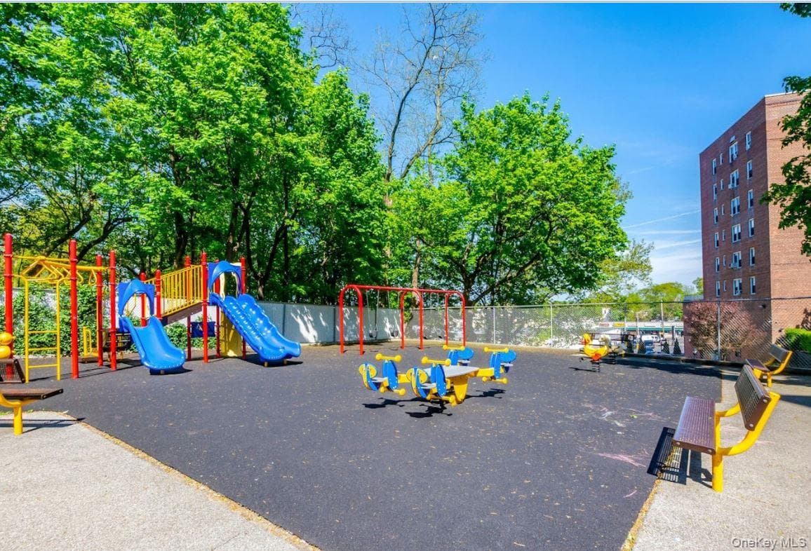 5645 Netherland Avenue Unit: 6E thumbnail 14