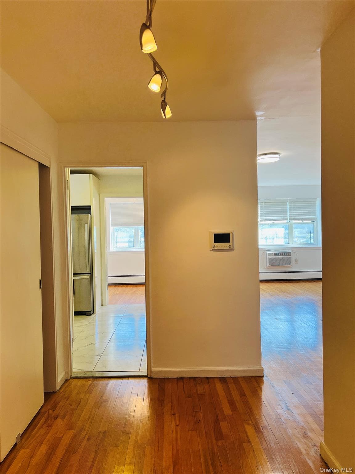 99-10 60th Avenue Unit: 5-F thumbnail 4