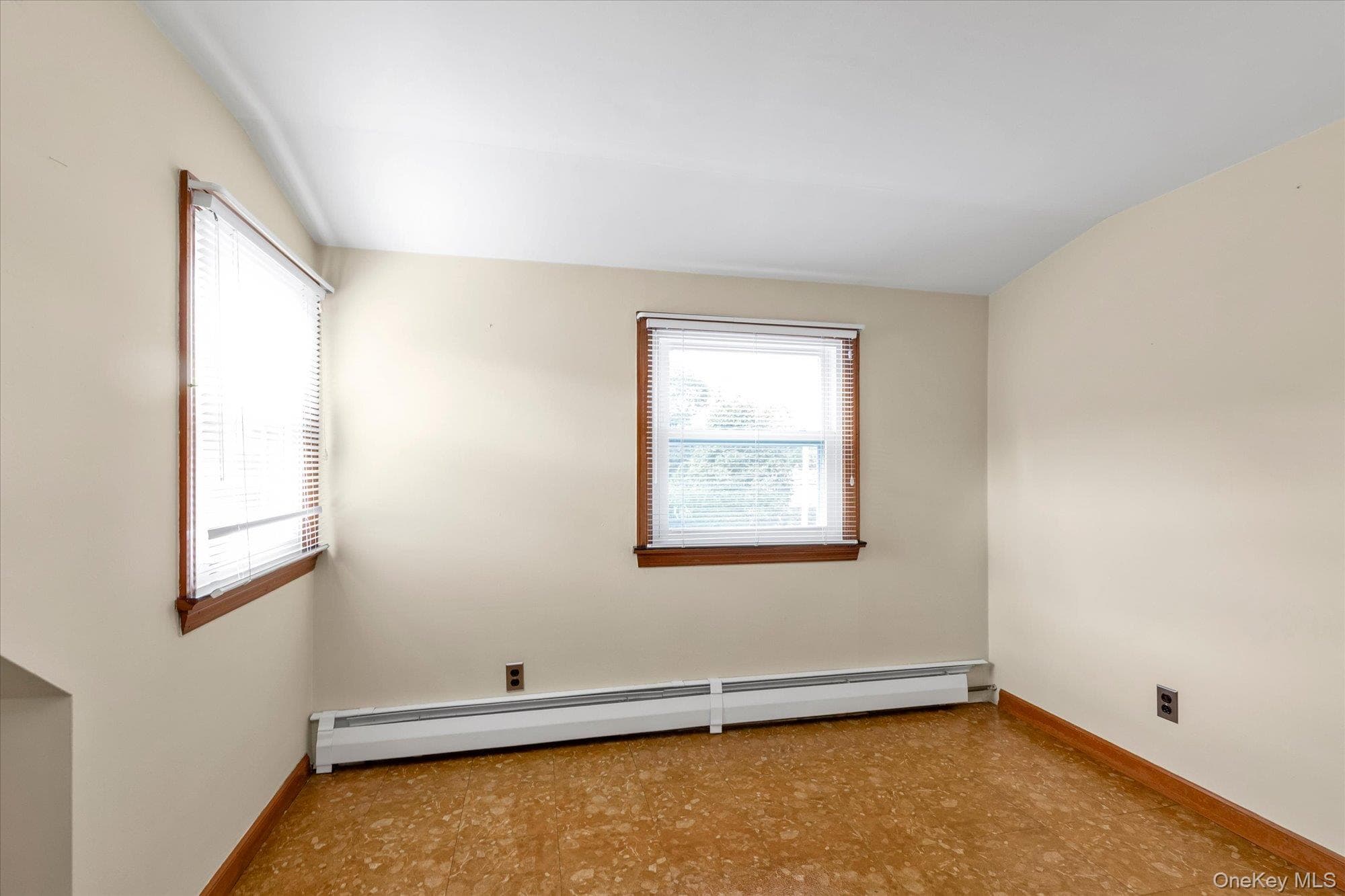 13 Inwood Road thumbnail 20