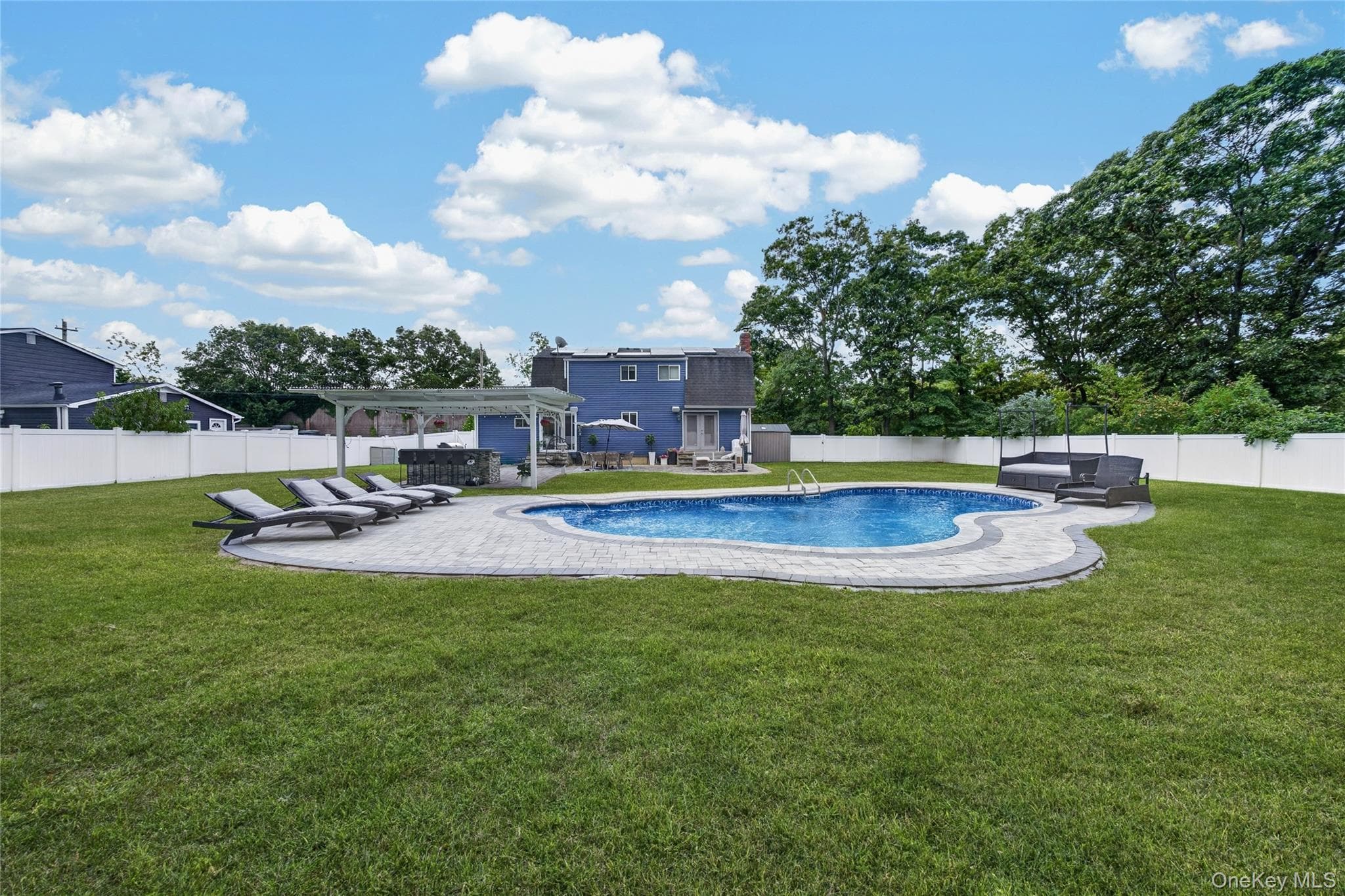 815 Expressway Drive thumbnail 40