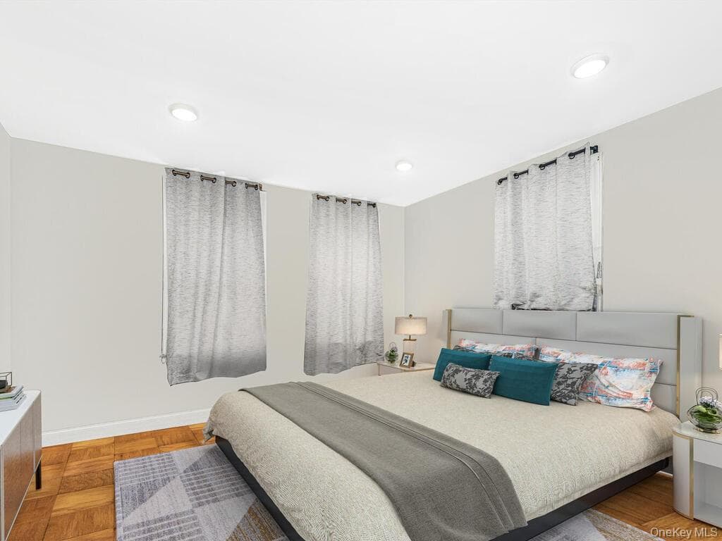 1035 Elder Avenue thumbnail 16