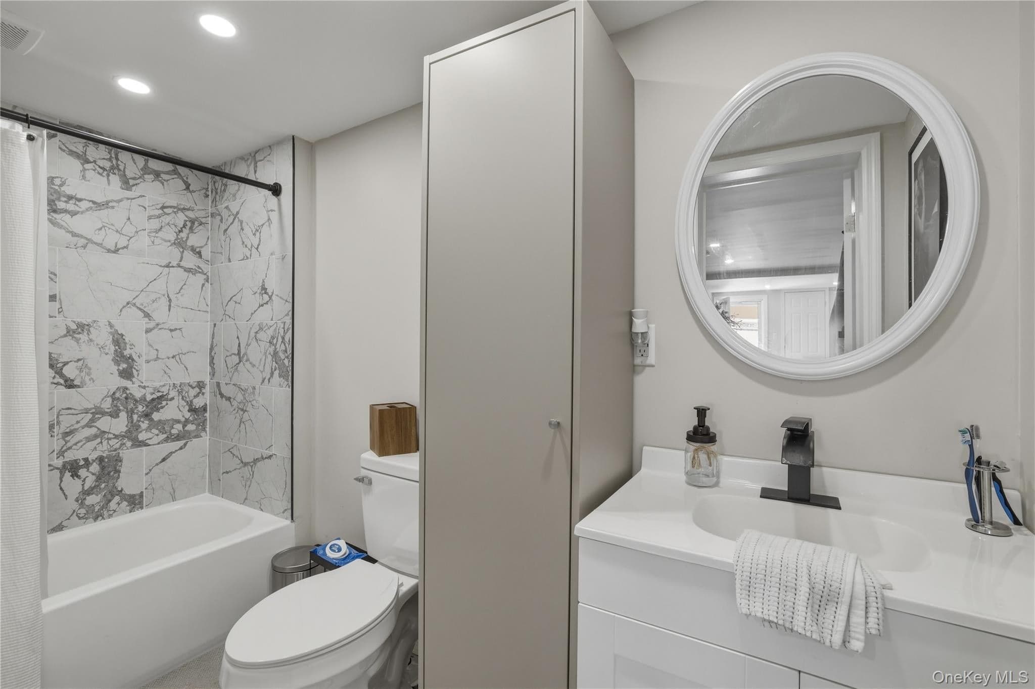 150 N Delaware Avenue thumbnail 13
