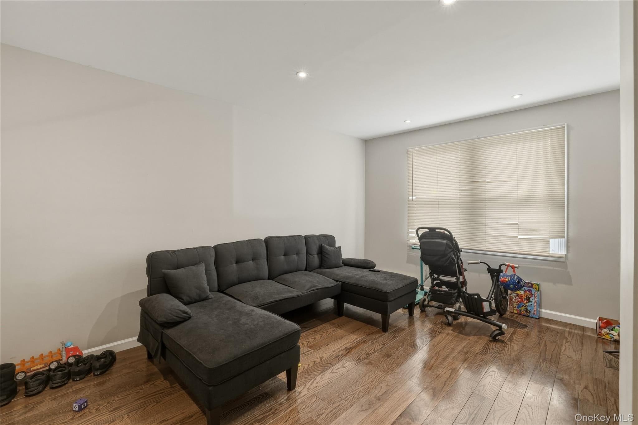 150 N Delaware Avenue thumbnail 26