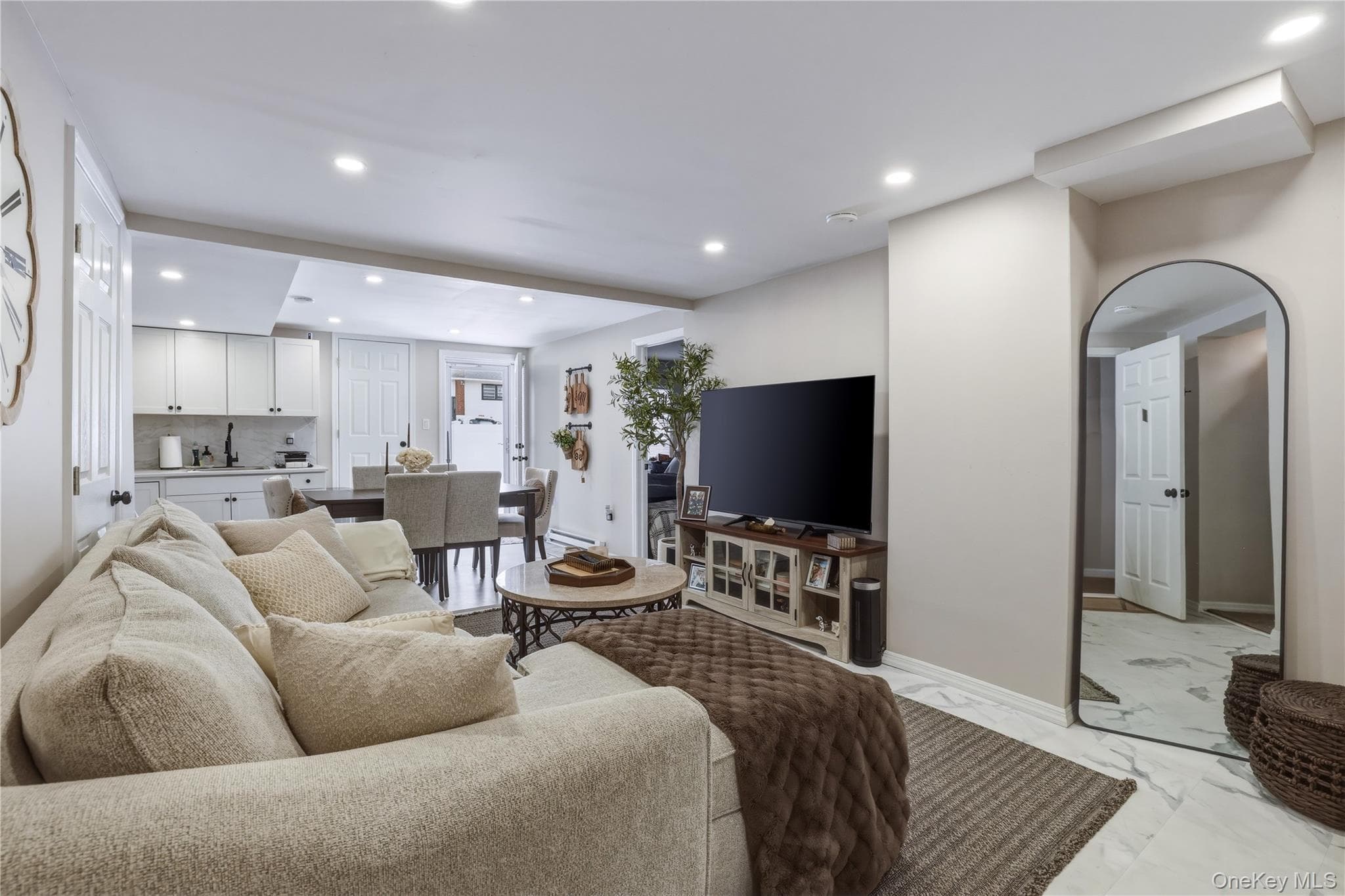 150 N Delaware Avenue thumbnail 8