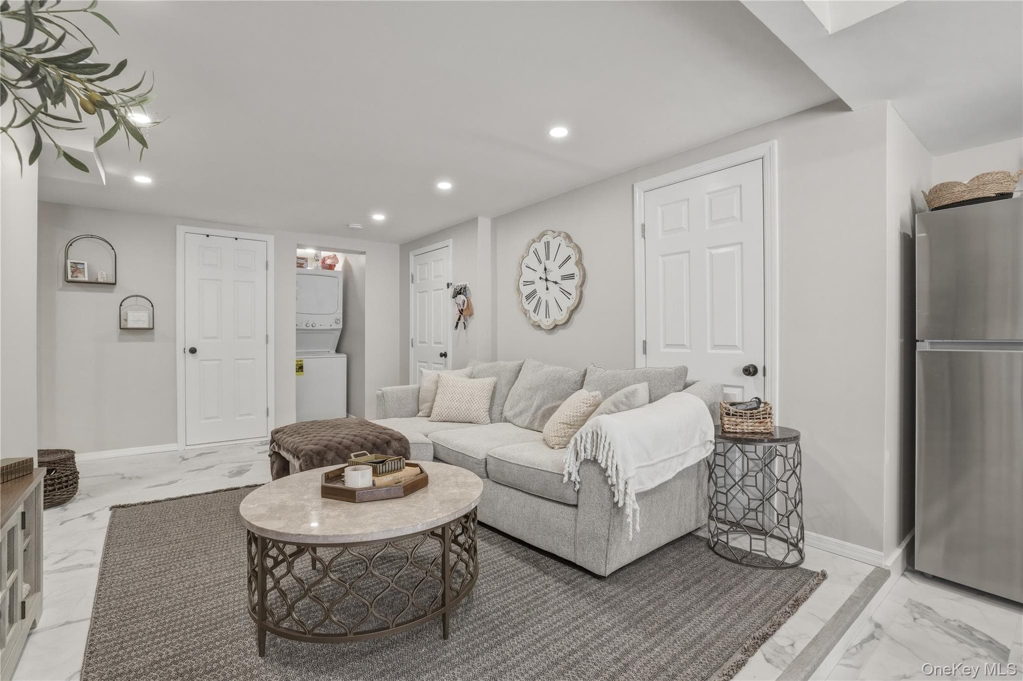 150 N Delaware Avenue thumbnail 10