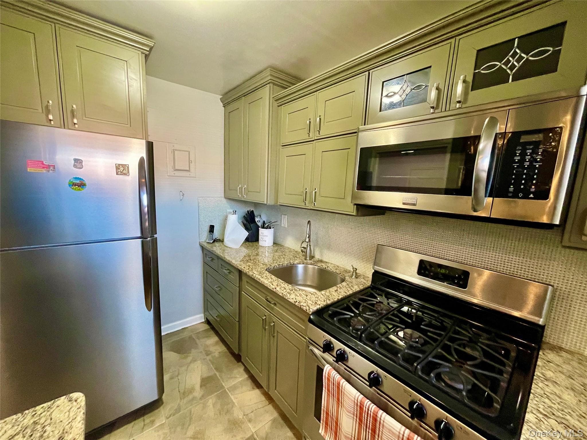 35-31 85 Street St Unit: 8L thumbnail 9
