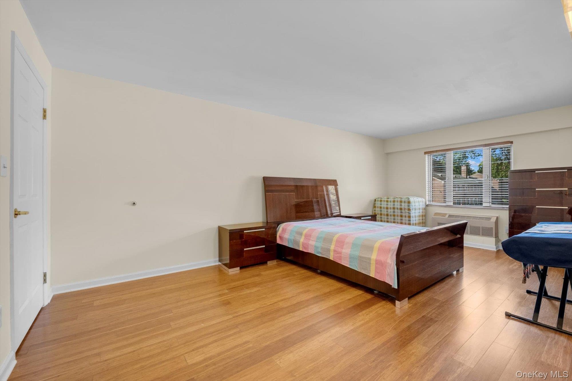 6434 Grand Central Parkway Unit: 3G thumbnail 10