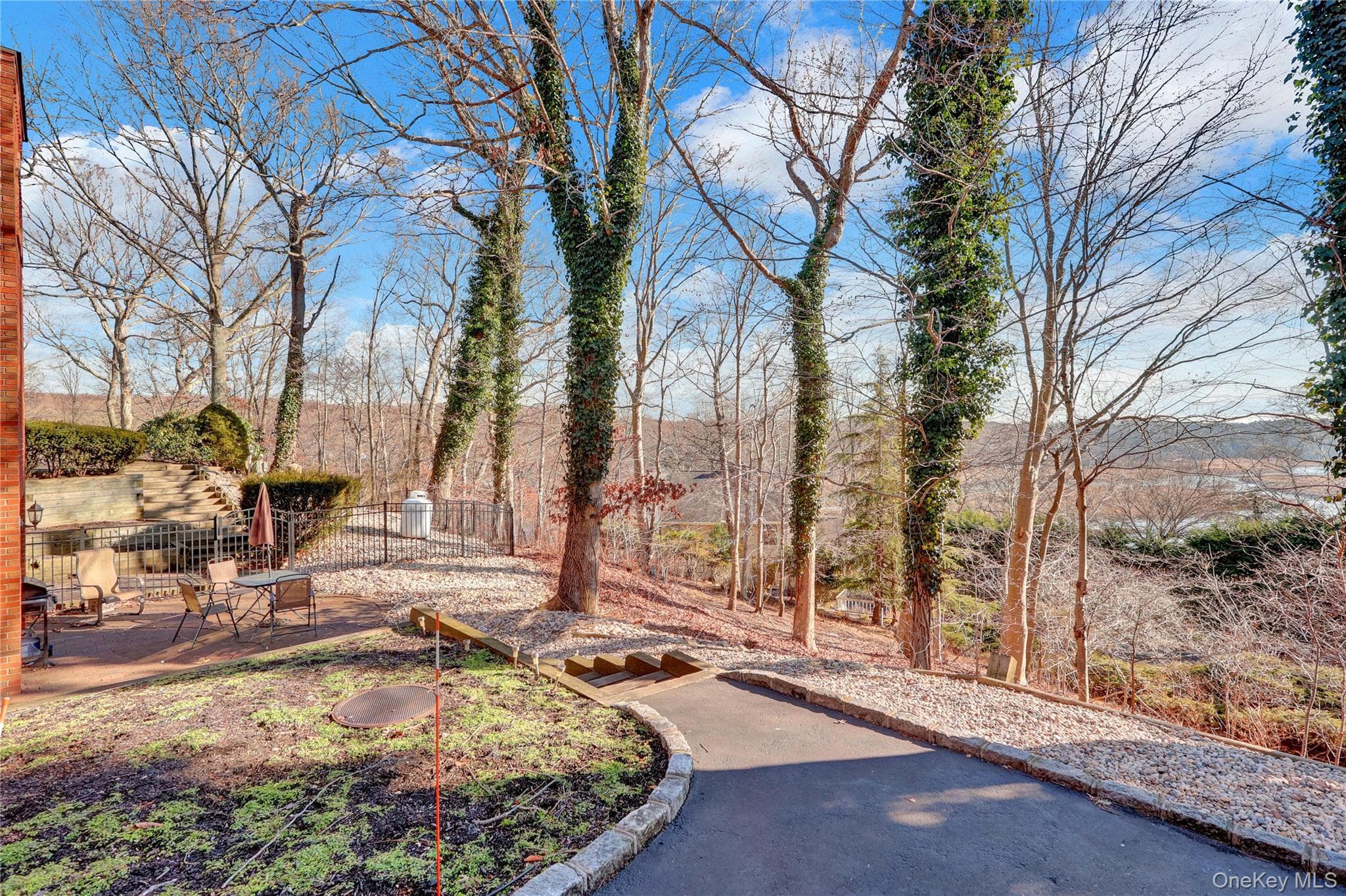 2 Riverview Terrace thumbnail 47