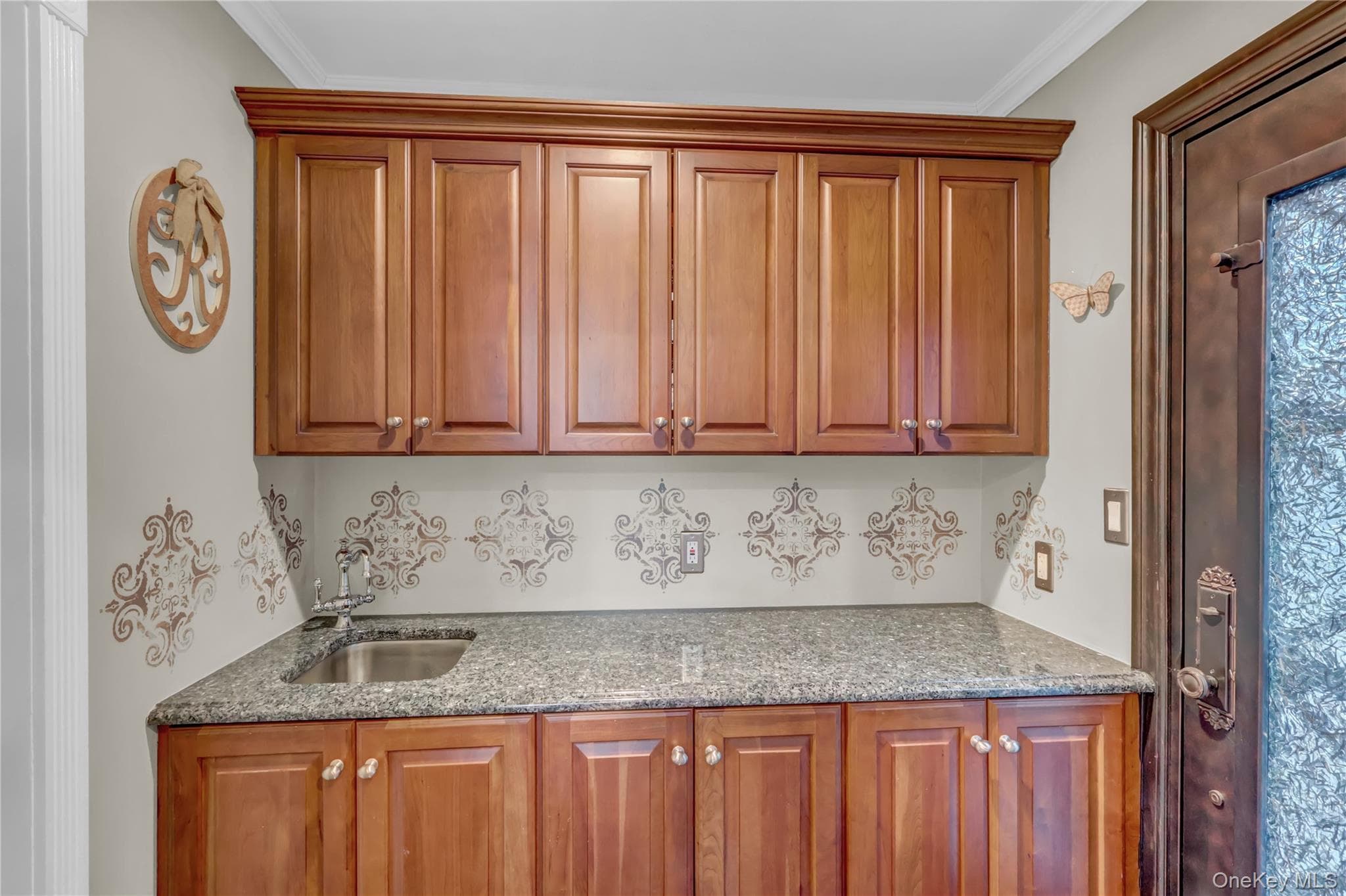 2 Riverview Terrace thumbnail 12