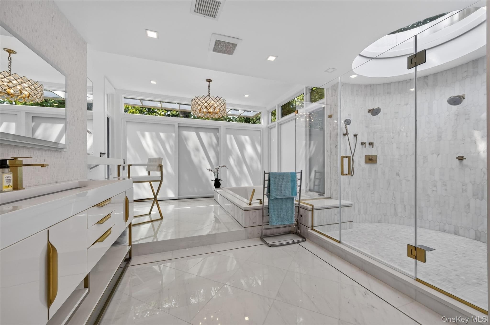 235 Cleft Road thumbnail 33
