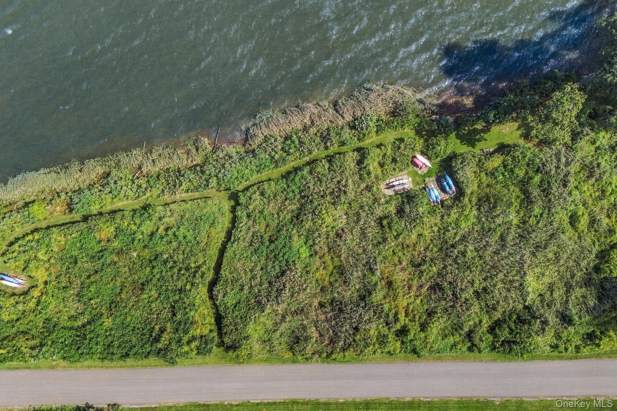 137 Riverview thumbnail 19