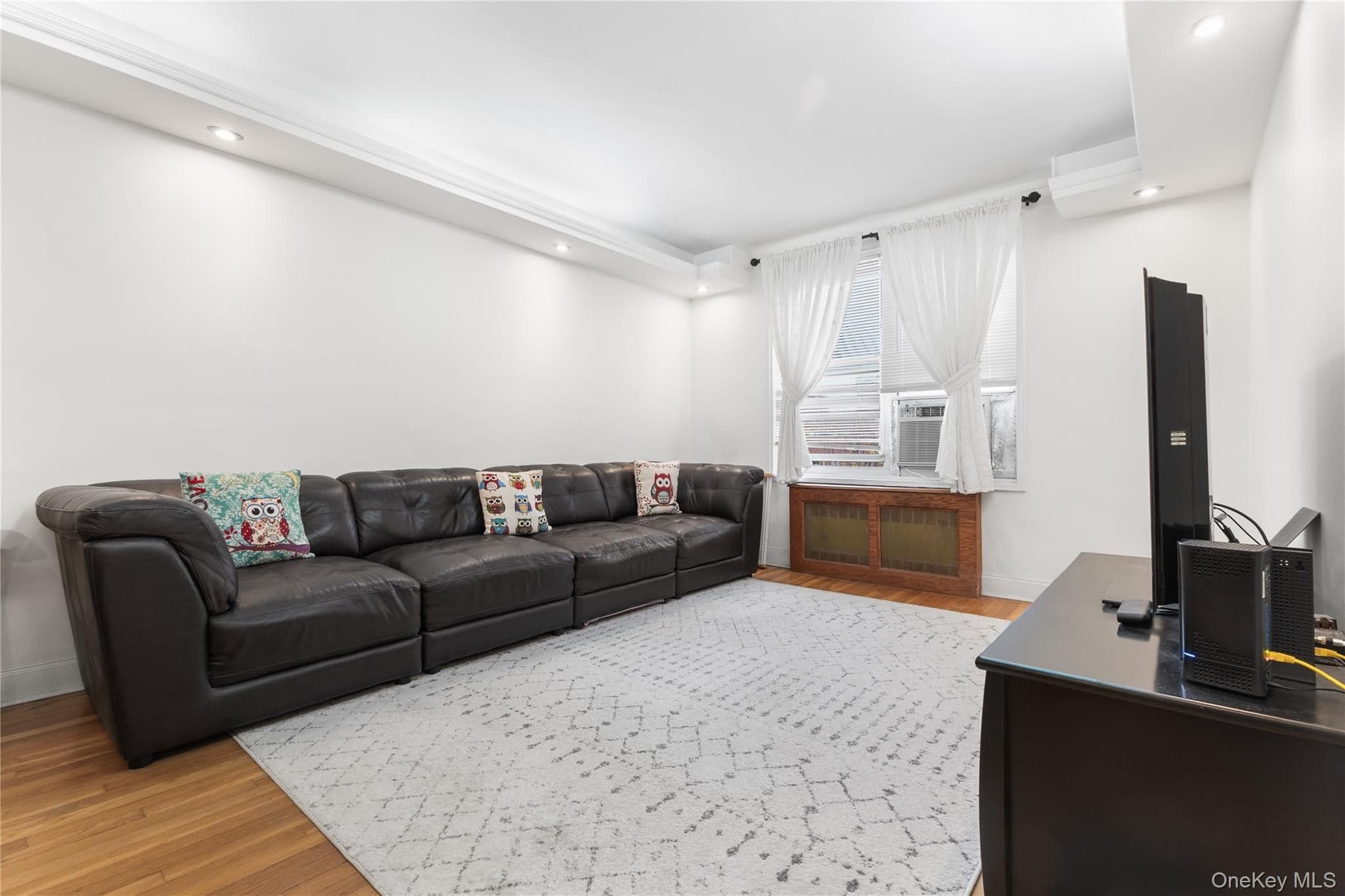 64-11 99th Streets Unit: 304 thumbnail 7