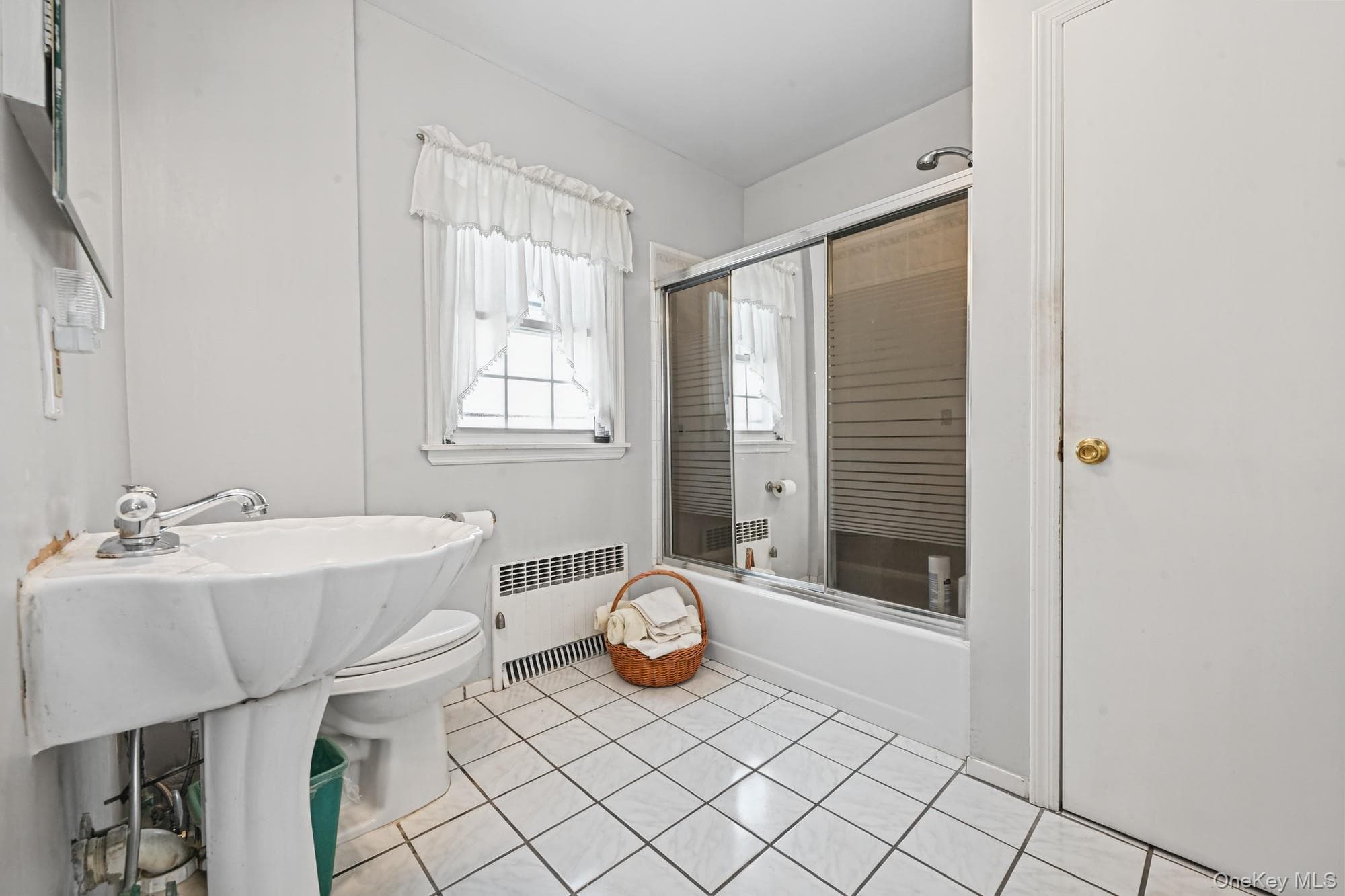 230 Crocus Avenue thumbnail 18