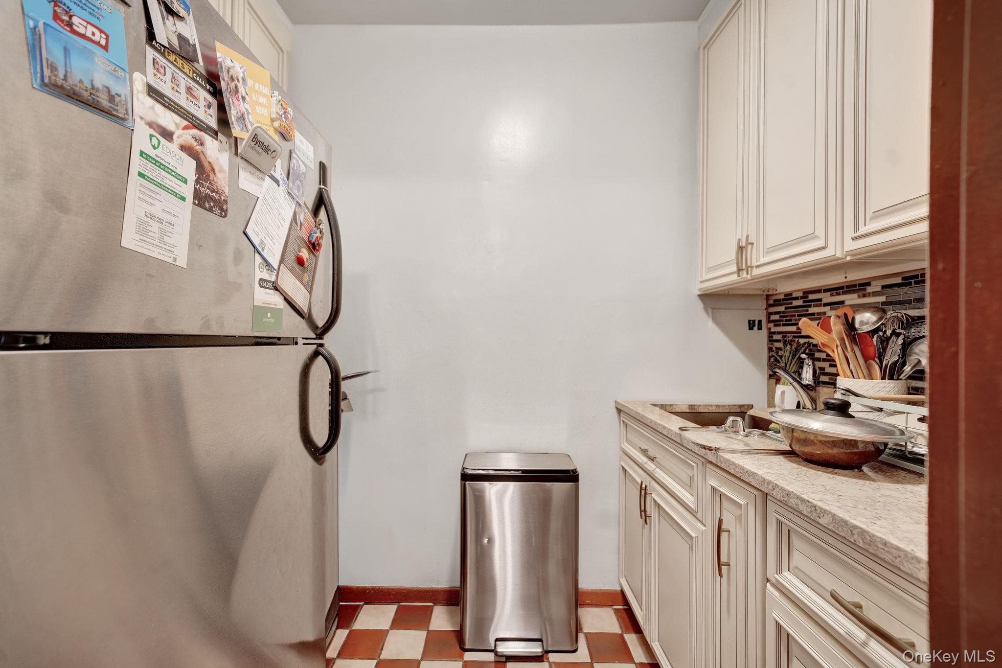 333 Bronx River Road Unit: 712 thumbnail 6